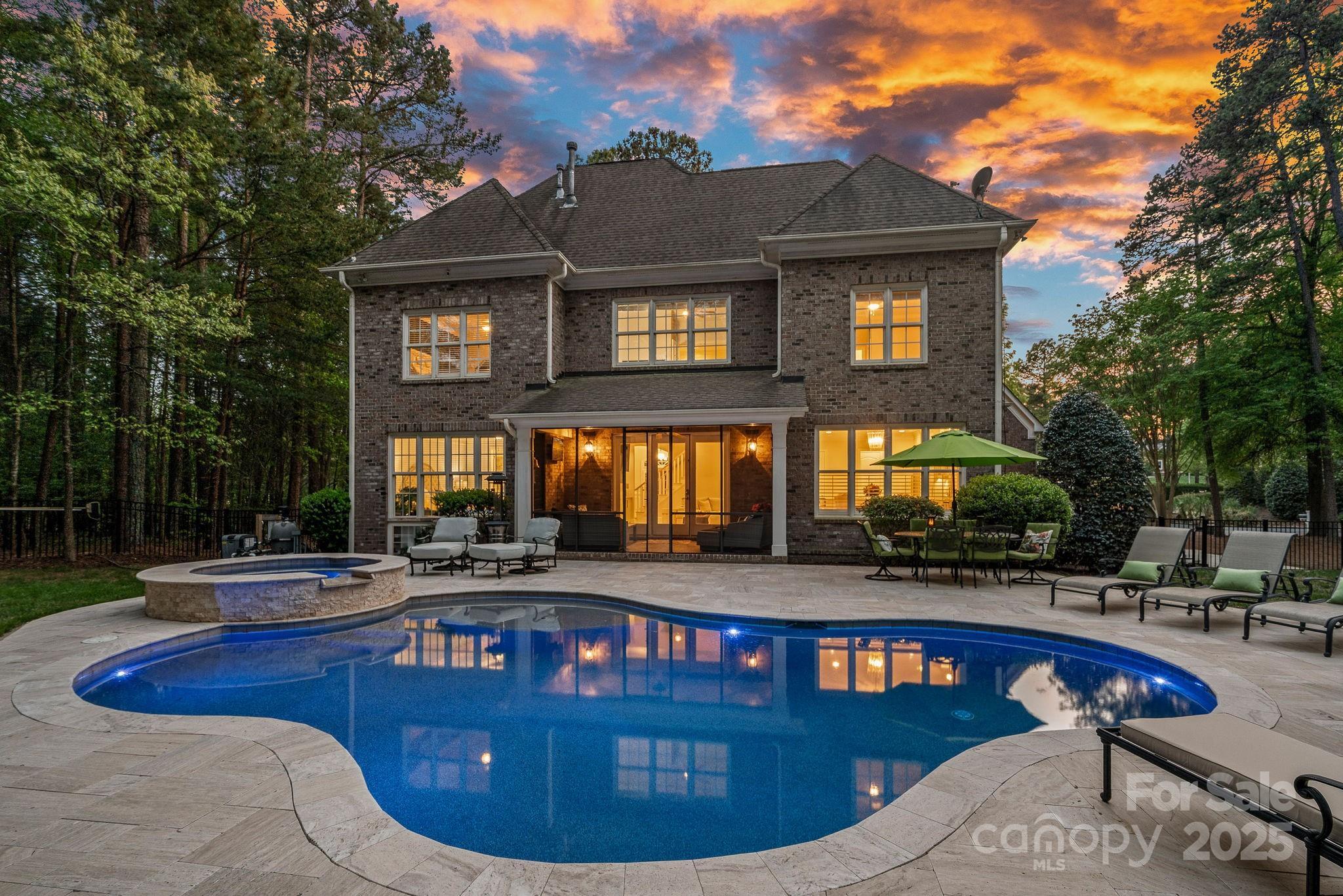 Photo one of 1717 Brawley School Rd Mooresville NC 28117 | MLS 4244922