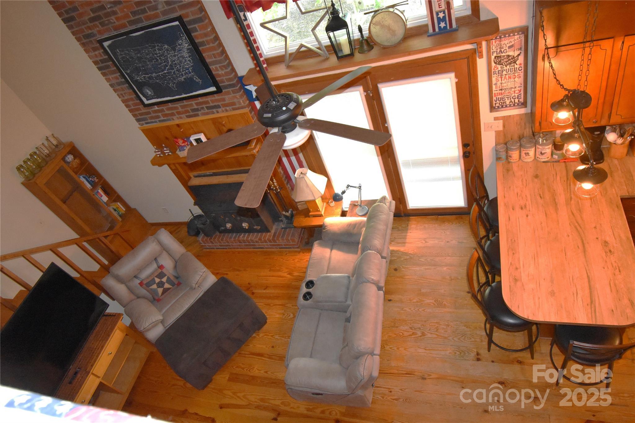Photo #15
