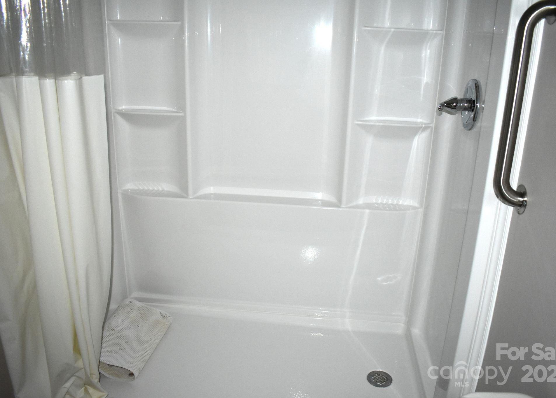 Photo #8