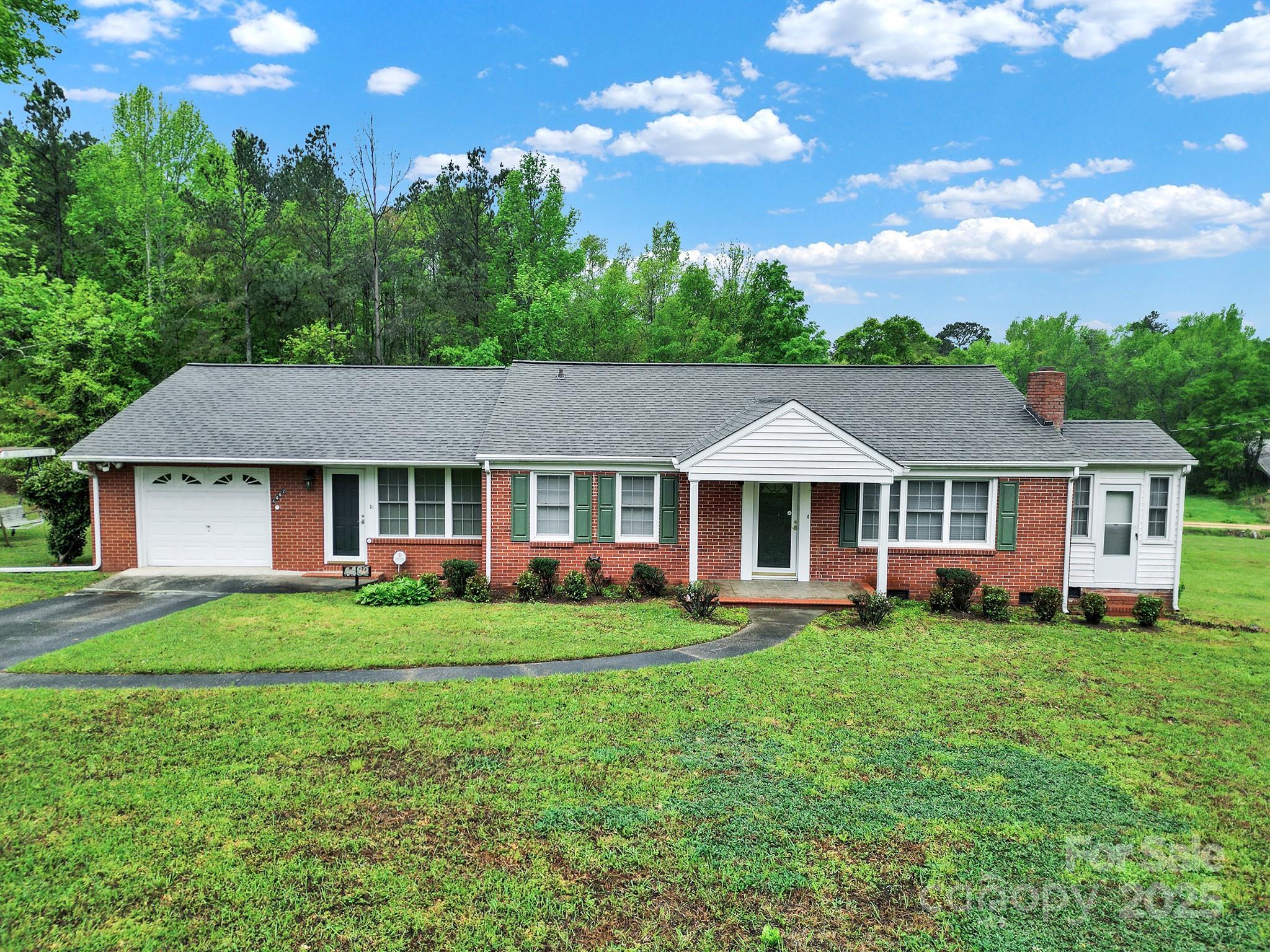 Photo one of 4462 Flat Creek Rd Heath Springs SC 29058 | MLS 4245884
