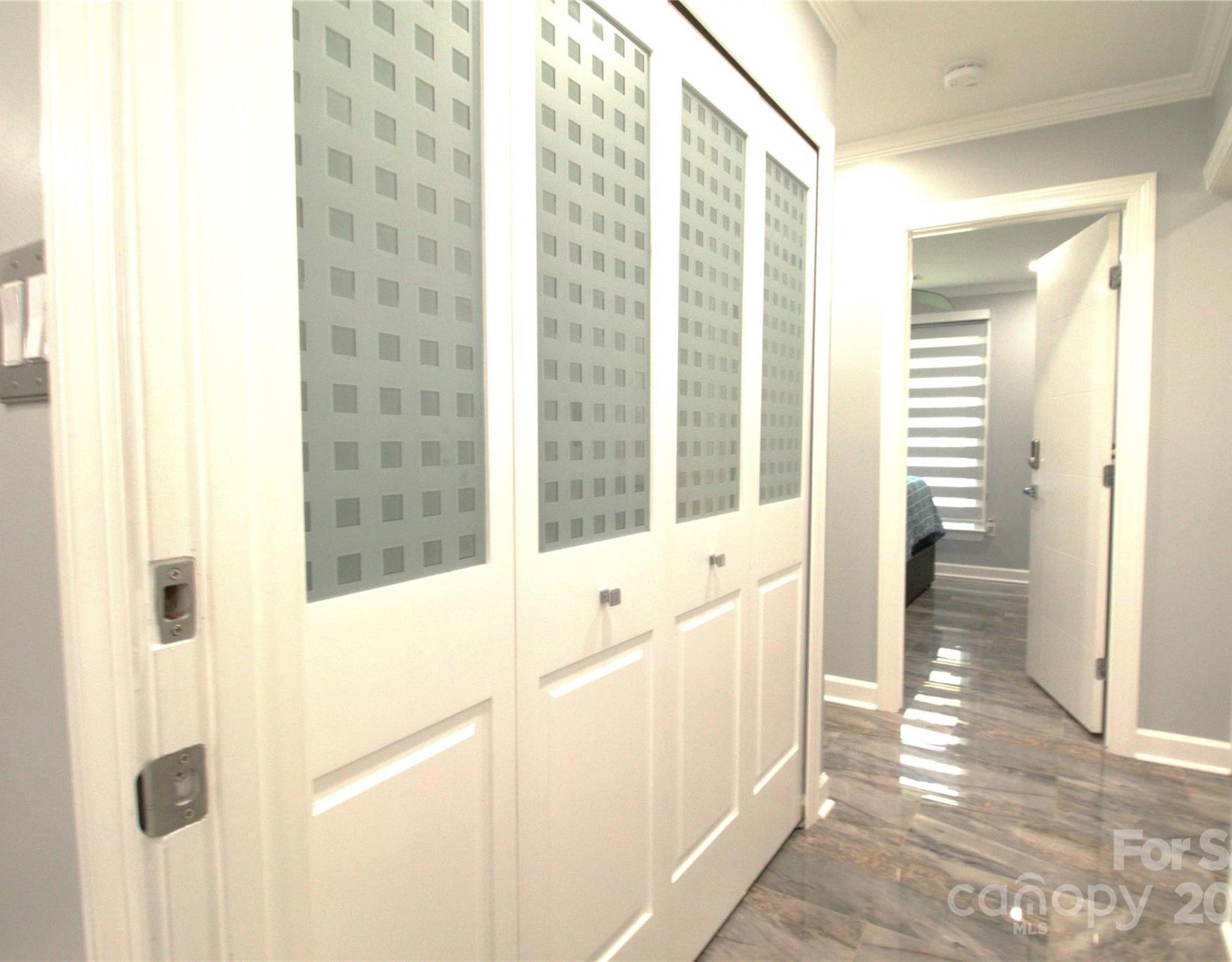 Photo #12