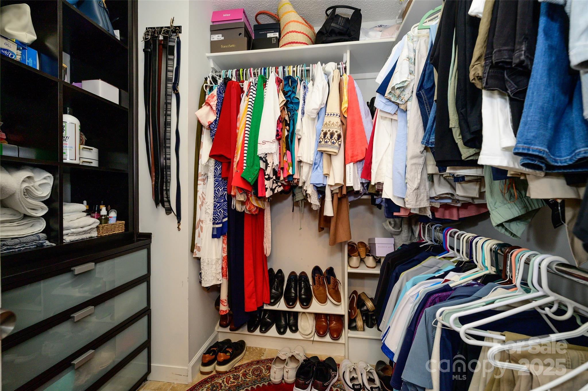 Photo #32