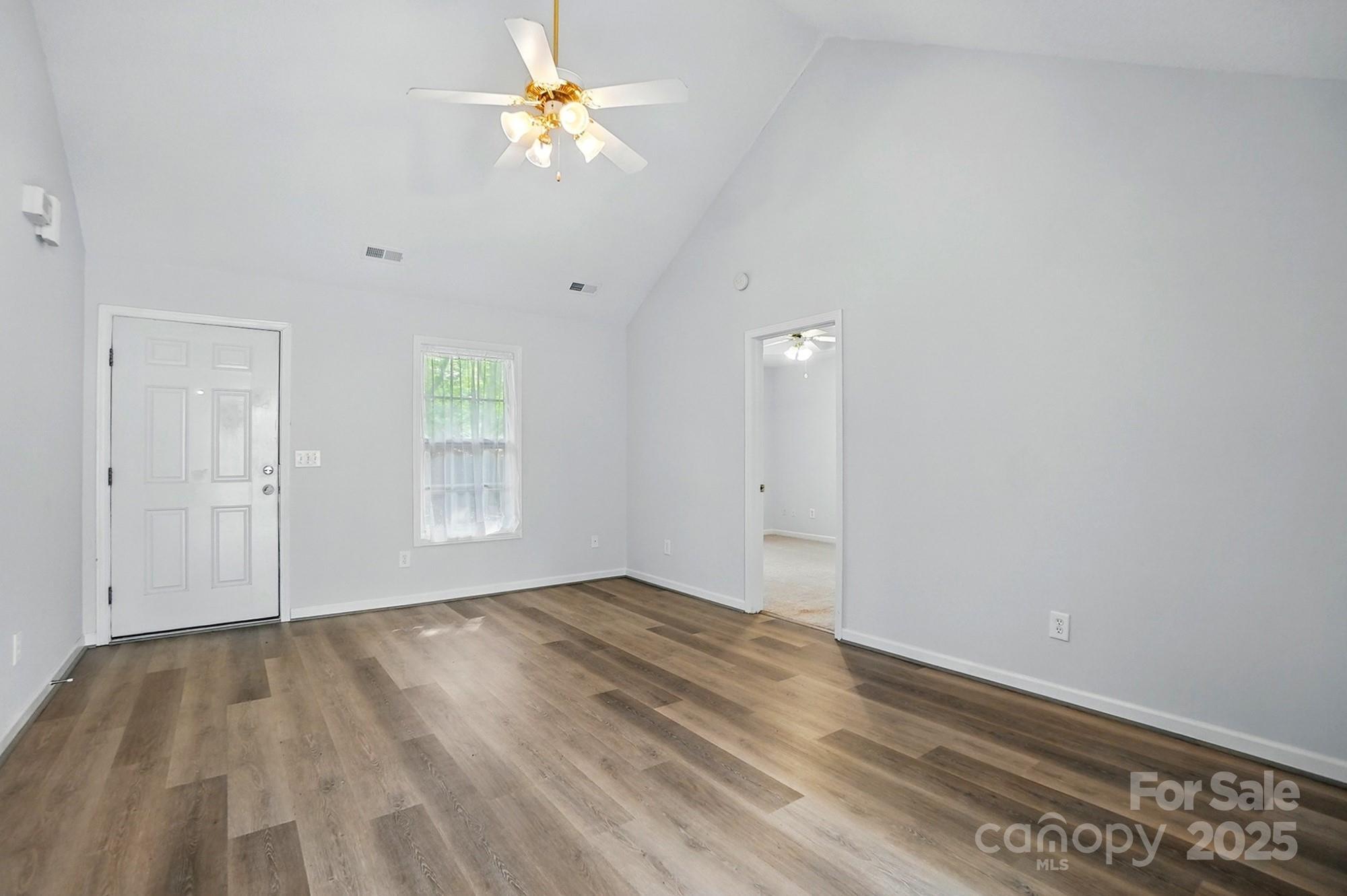Photo #3