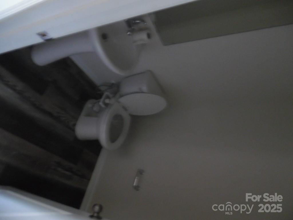 Photo #6