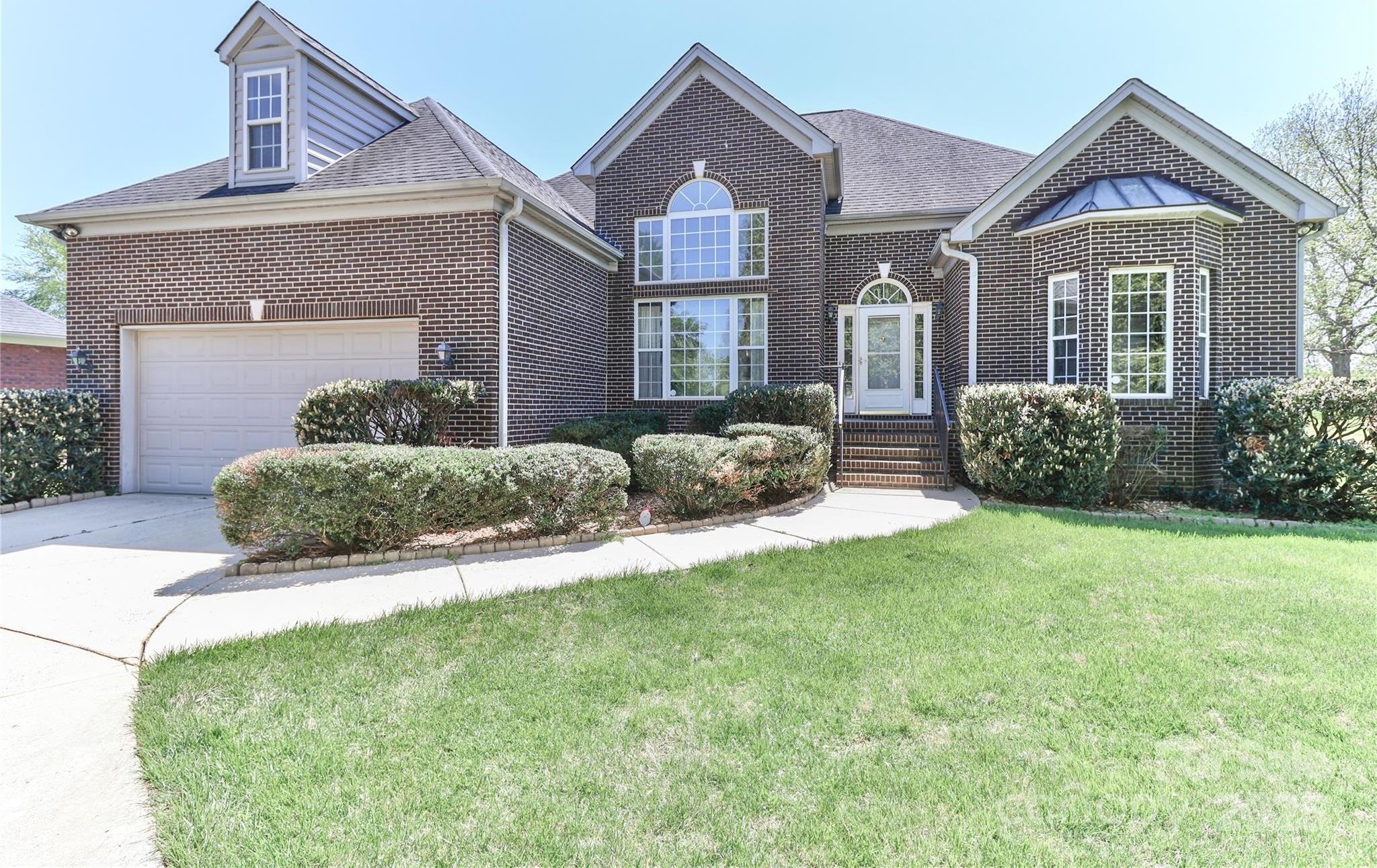 Photo one of 115 Players Park Cir Statesville NC 28677 | MLS 4247657
