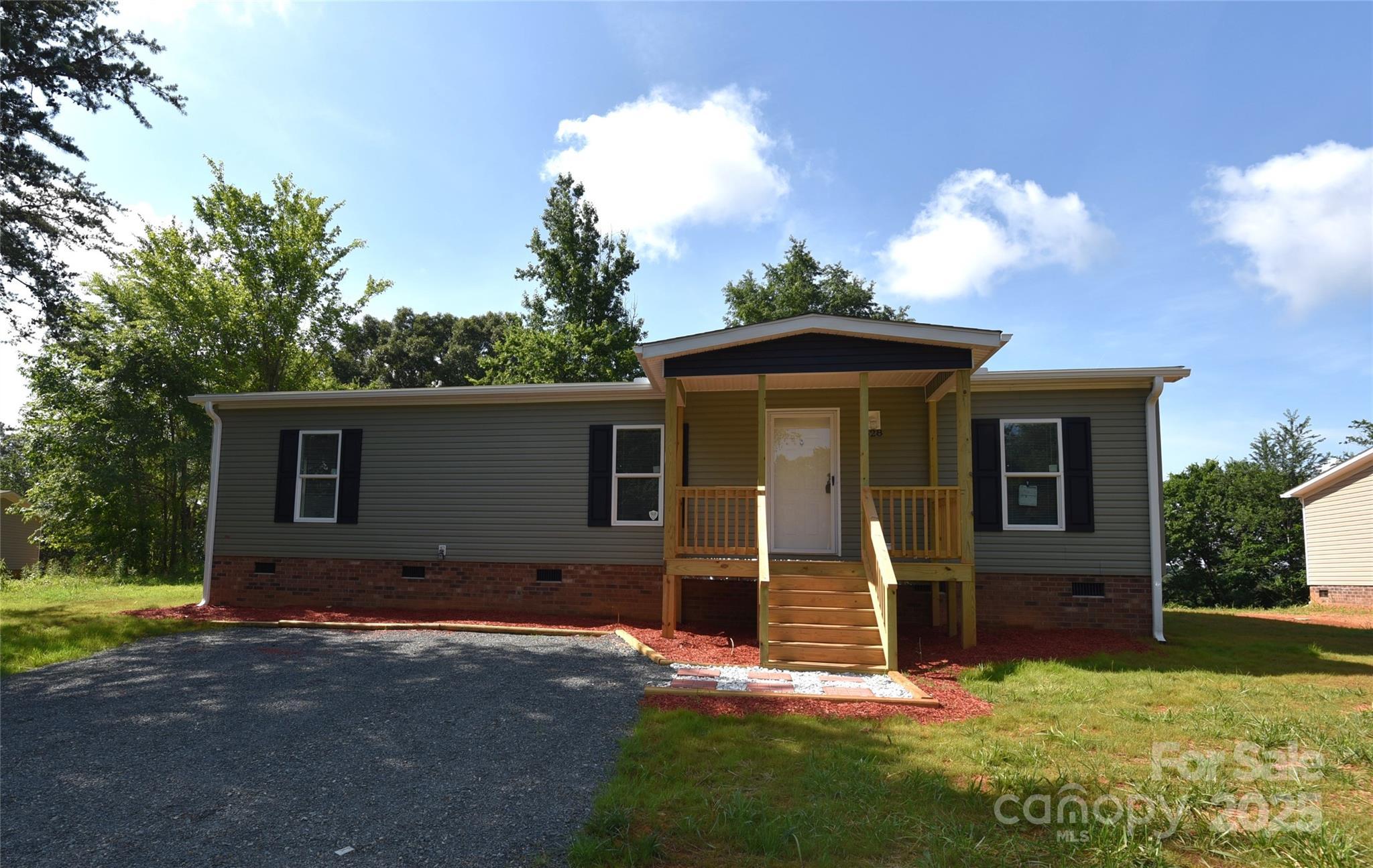 Photo one of 828 Long Bow Rd Salisbury NC 28144 | MLS 4247643