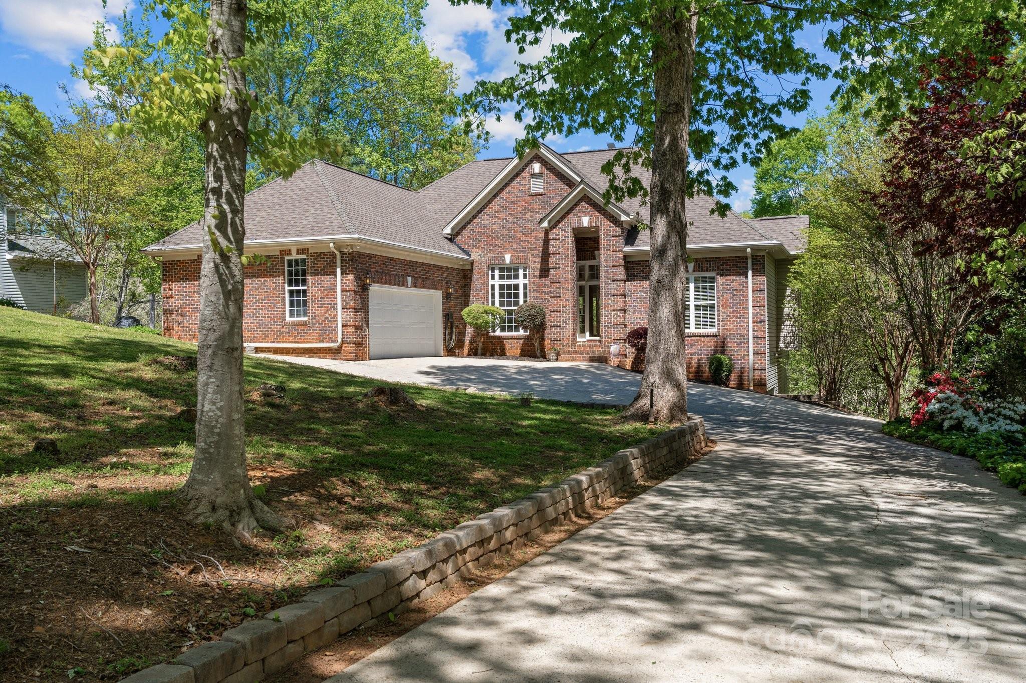 Photo one of 7748 Long Bay Pkwy Catawba NC 28609 | MLS 4247743