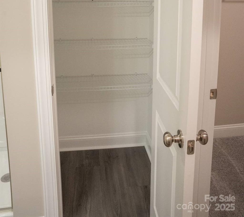 Photo #33