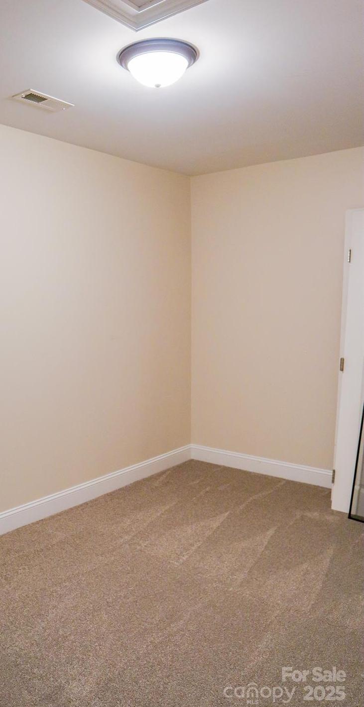 Photo #32