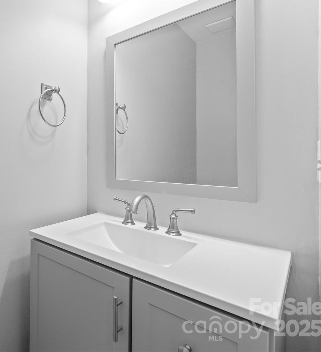 Photo #5
