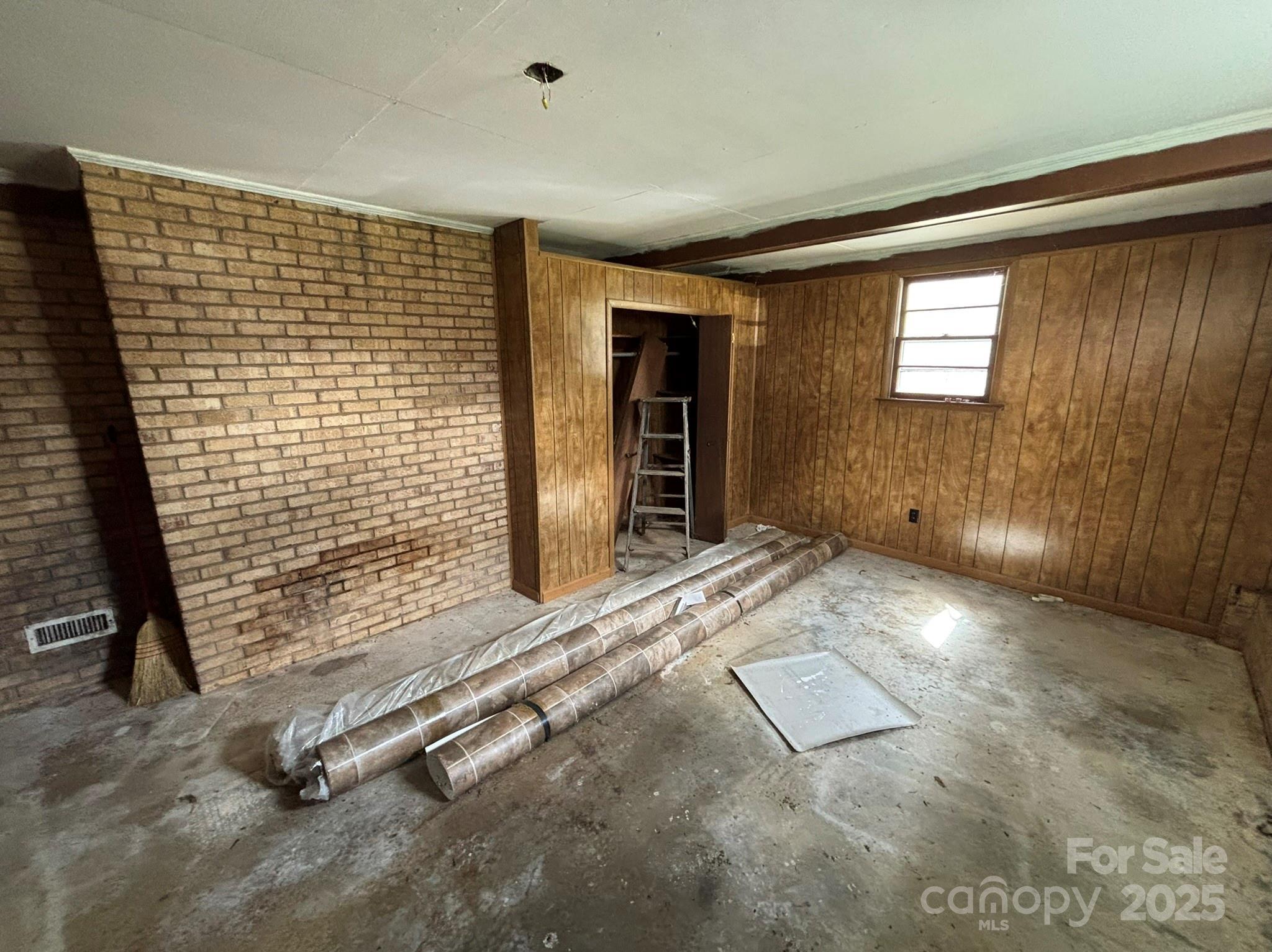 Photo #34