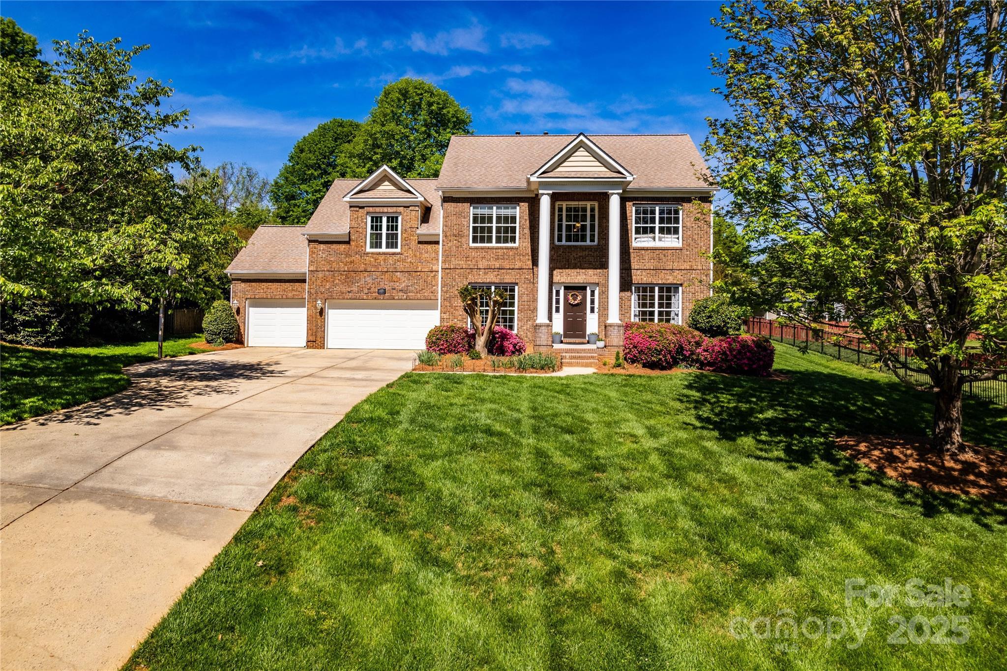 Photo one of 129 Morrison Cove Rd Mooresville NC 28117 | MLS 4249884