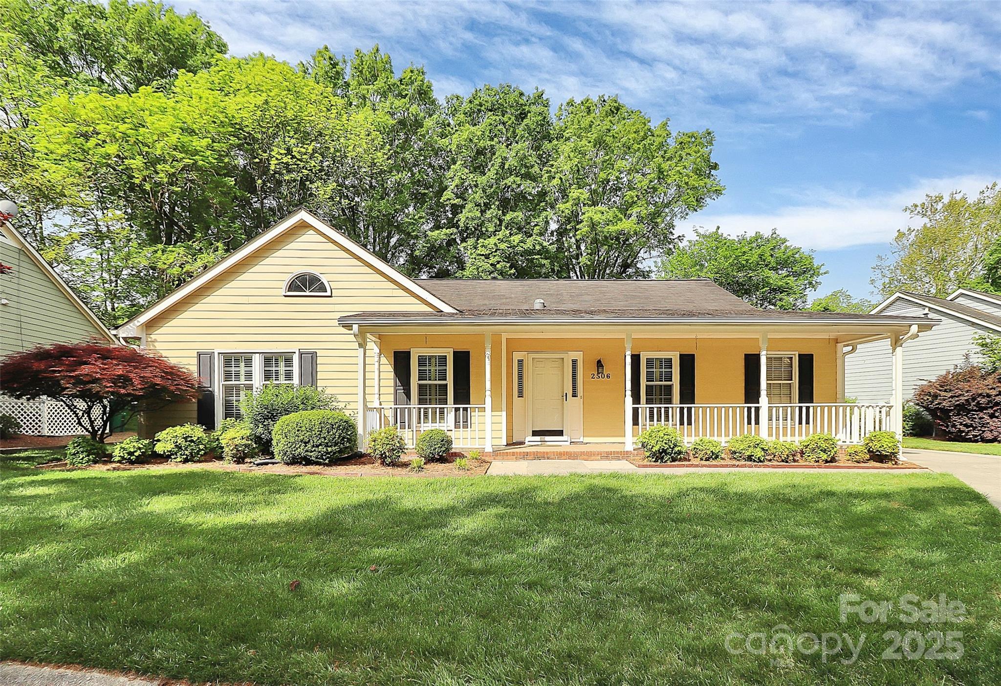 Photo one of 2506 Breuster Dr Charlotte NC 28210 | MLS 4249941