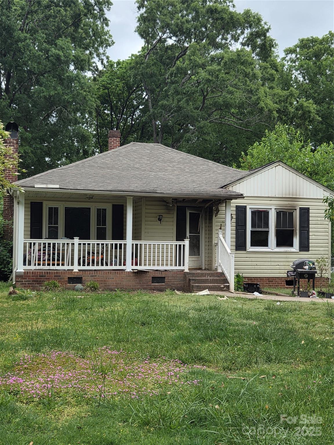 Photo one of 721 S Spruce St Rock Hill SC 29730 | MLS 4250760