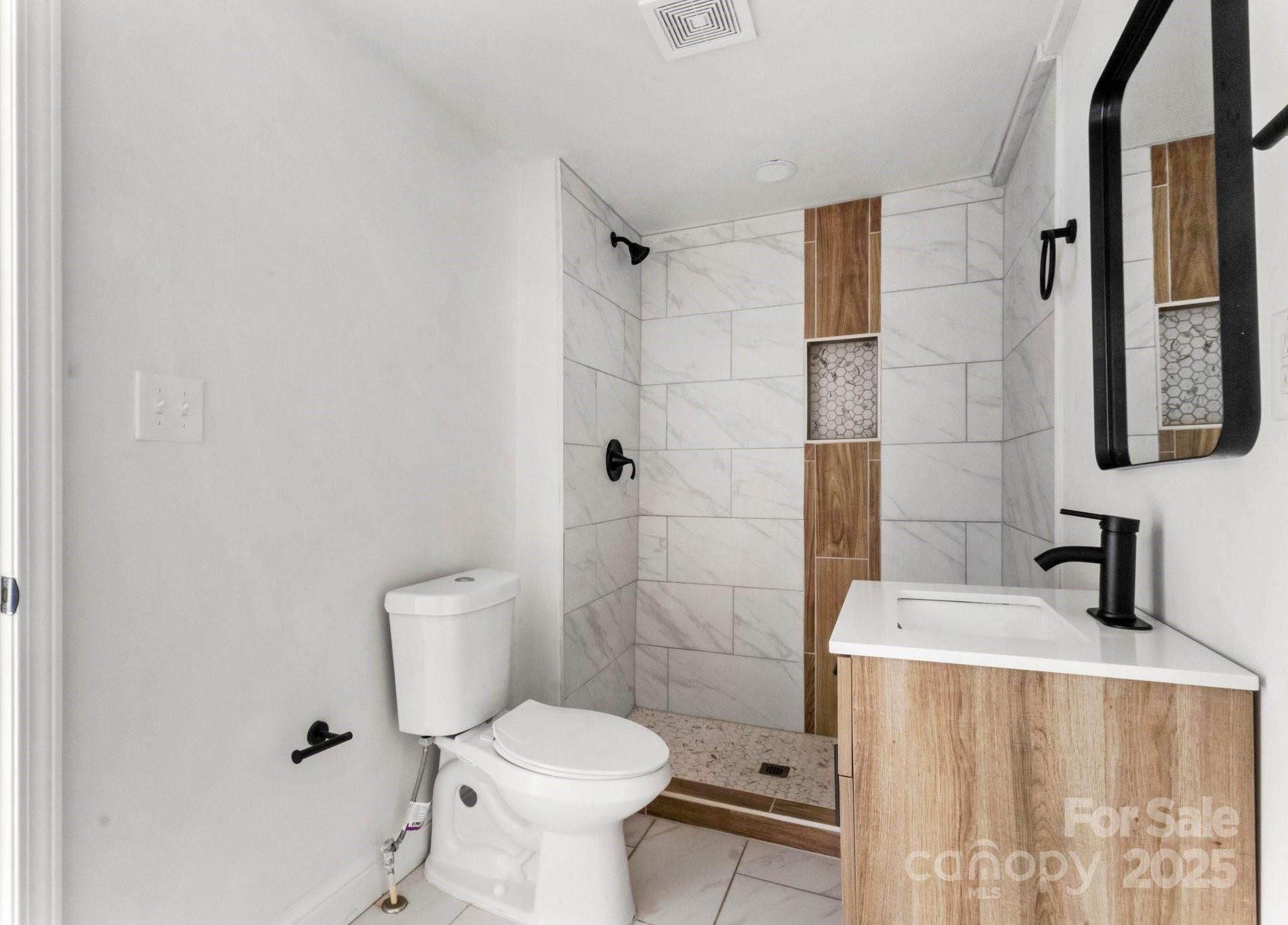 Photo #16
