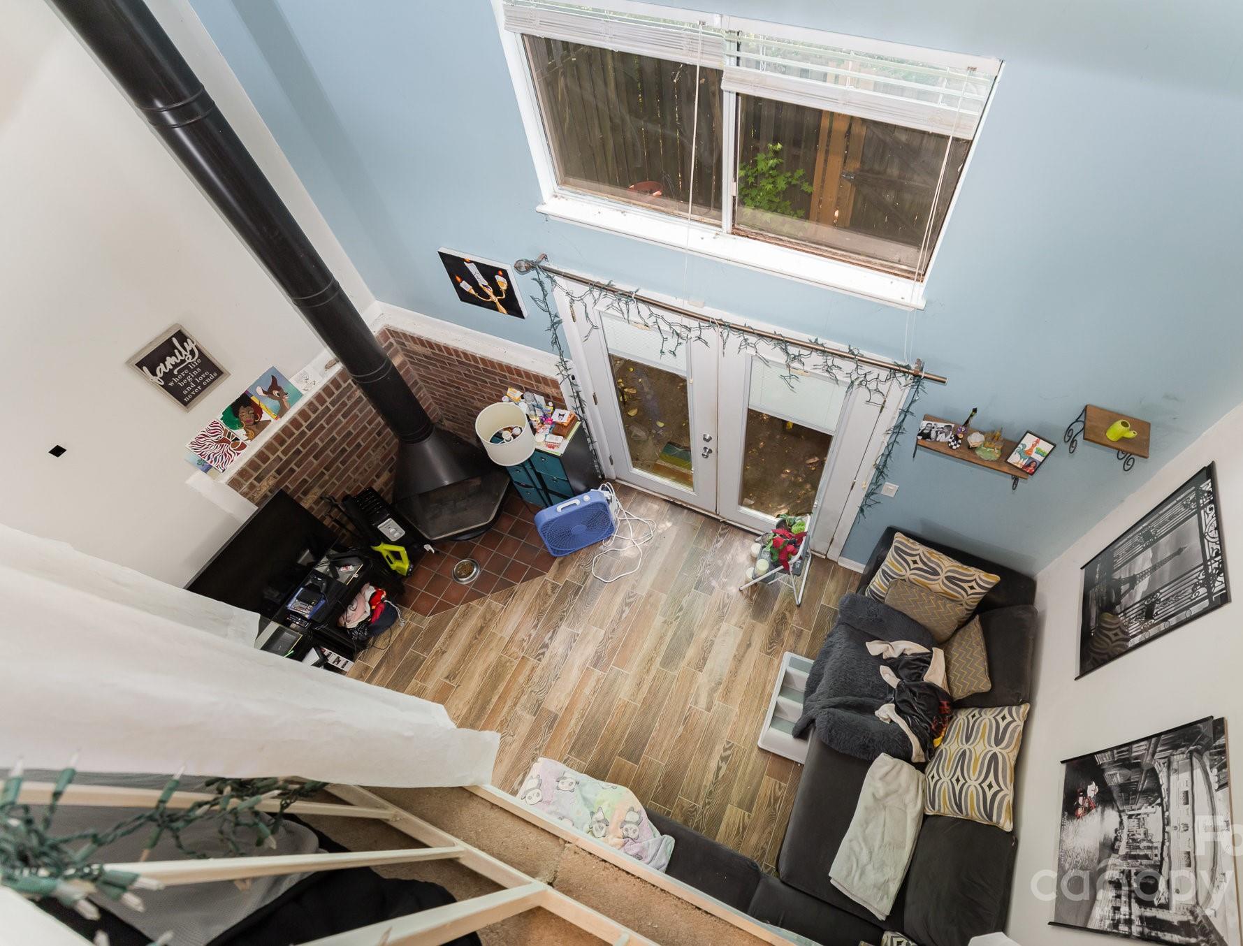 Photo #28