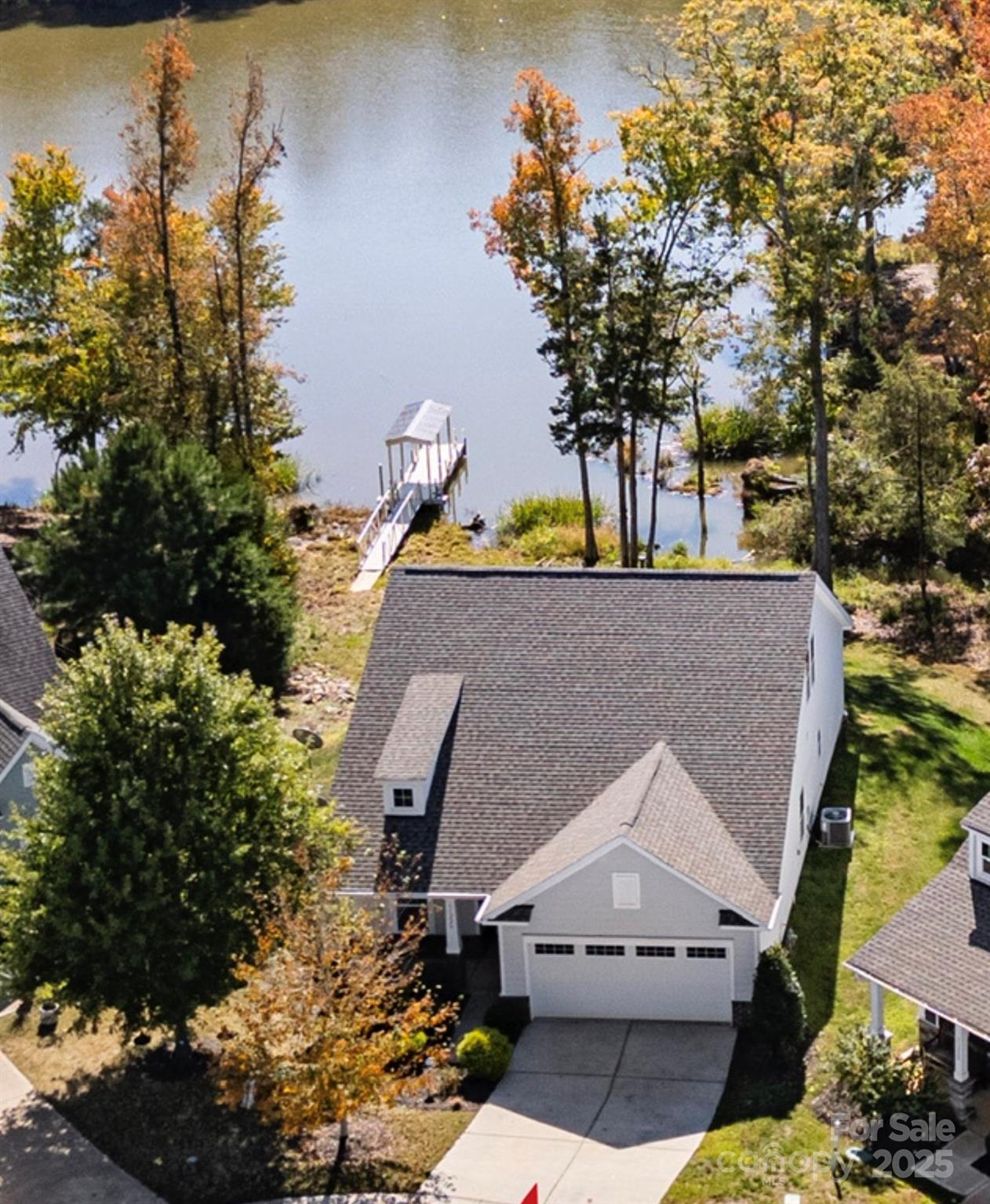 Photo one of 31226 Cove View Ct Lancaster SC 29720 | MLS 4253518