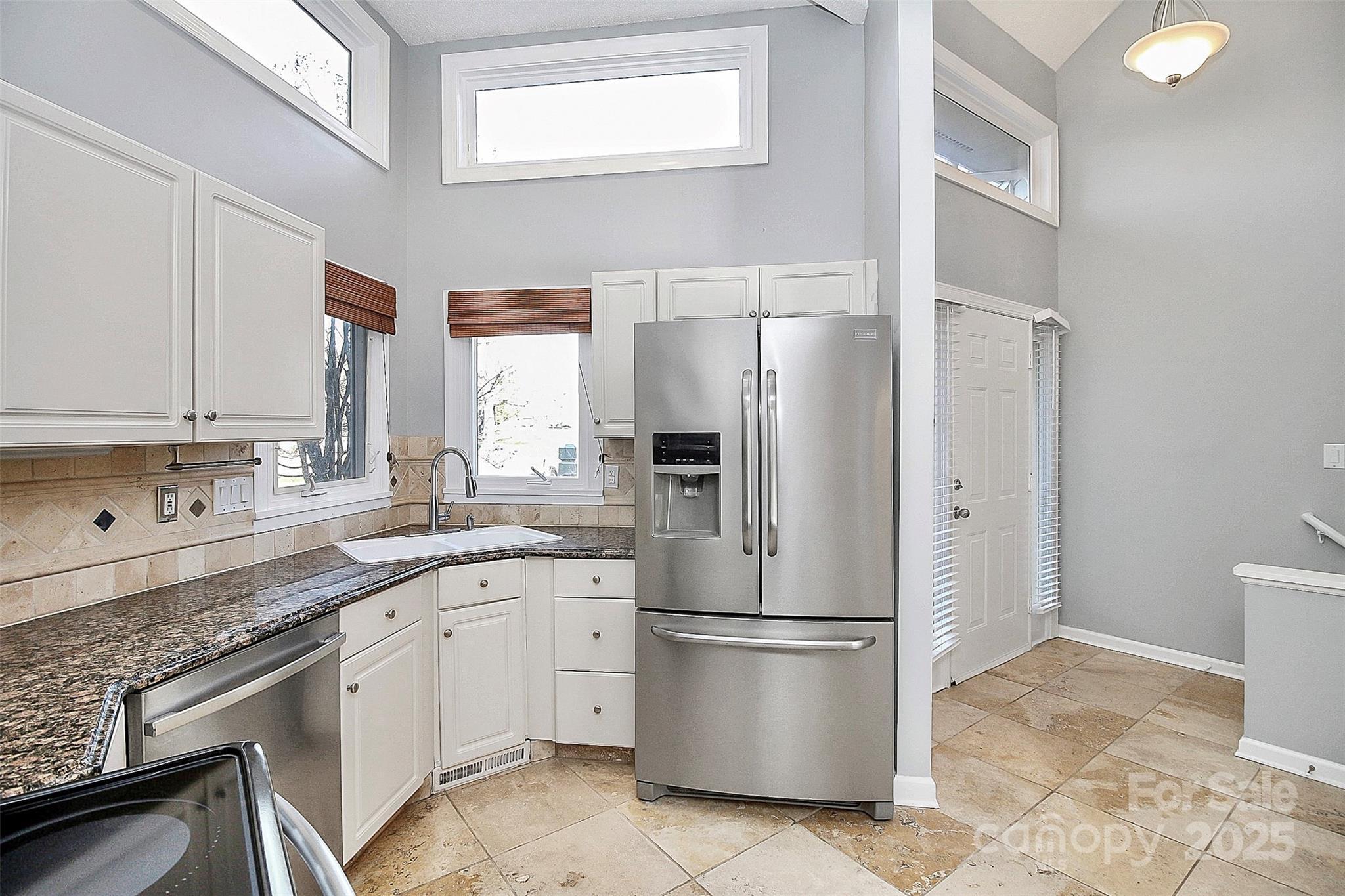 Photo one of 13932 Queens Harbor Rd Charlotte NC 28278 | MLS 4253729