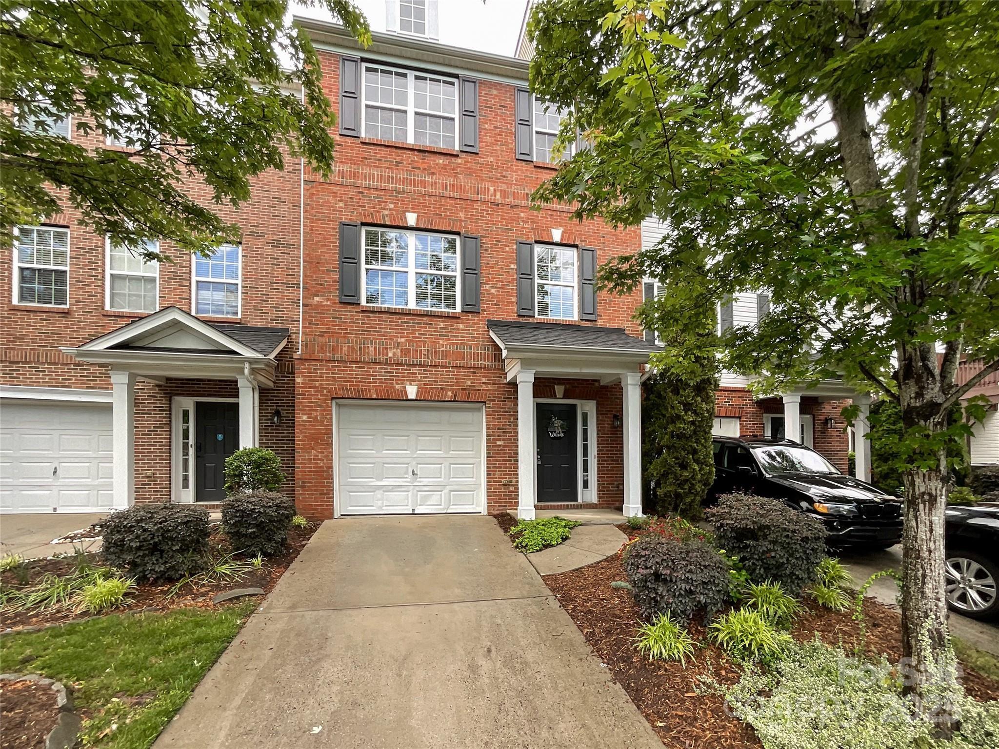 Photo one of 1295 Amber Ridge Nw Rd Concord NC 28027 | MLS 4254543