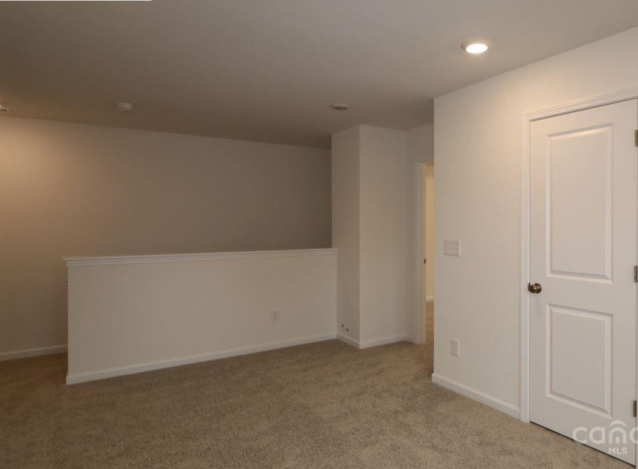 Photo #8