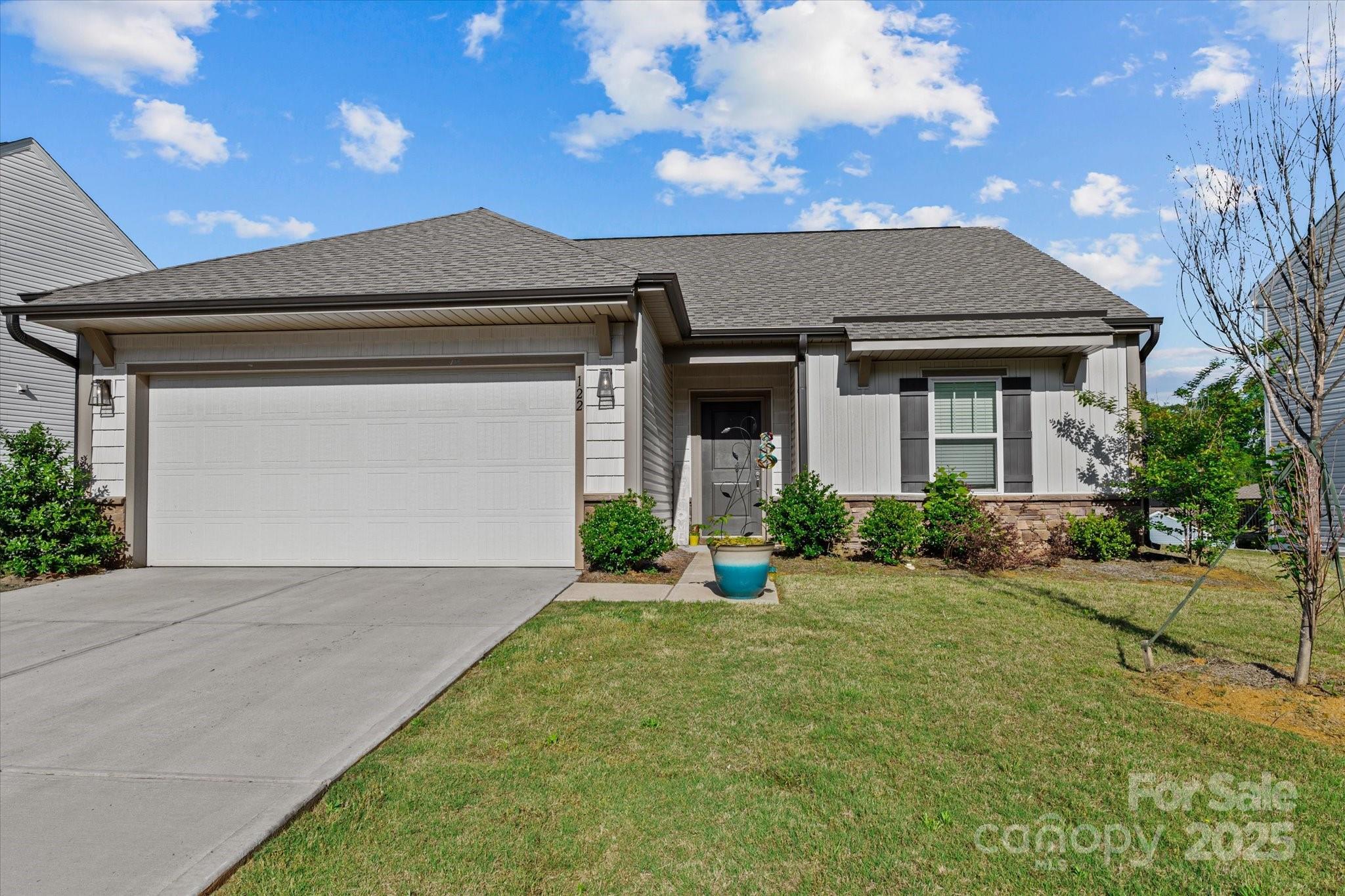 Photo one of 122 Dyssa Loop Statesville NC 28625 | MLS 4255502