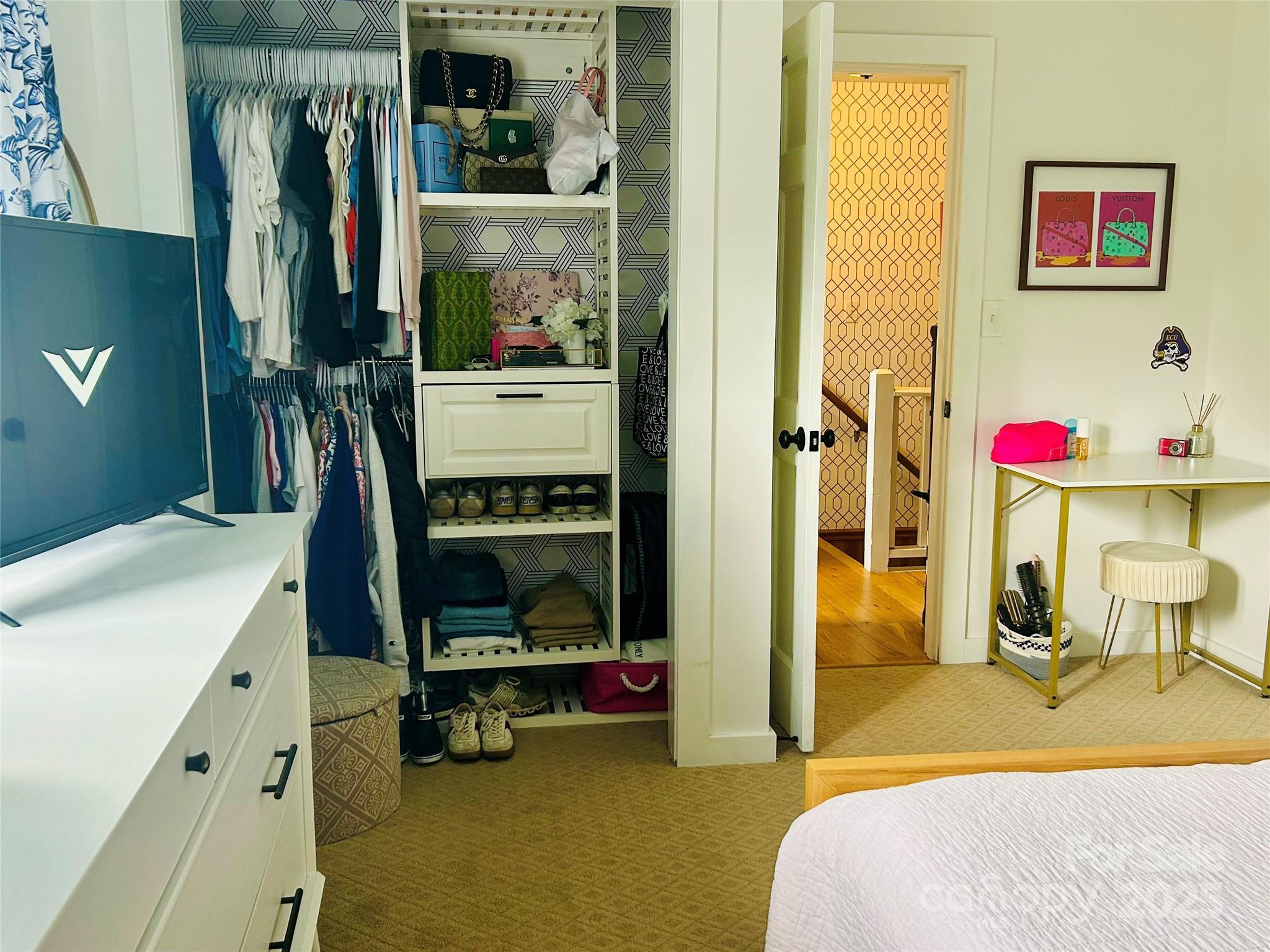 Photo #18