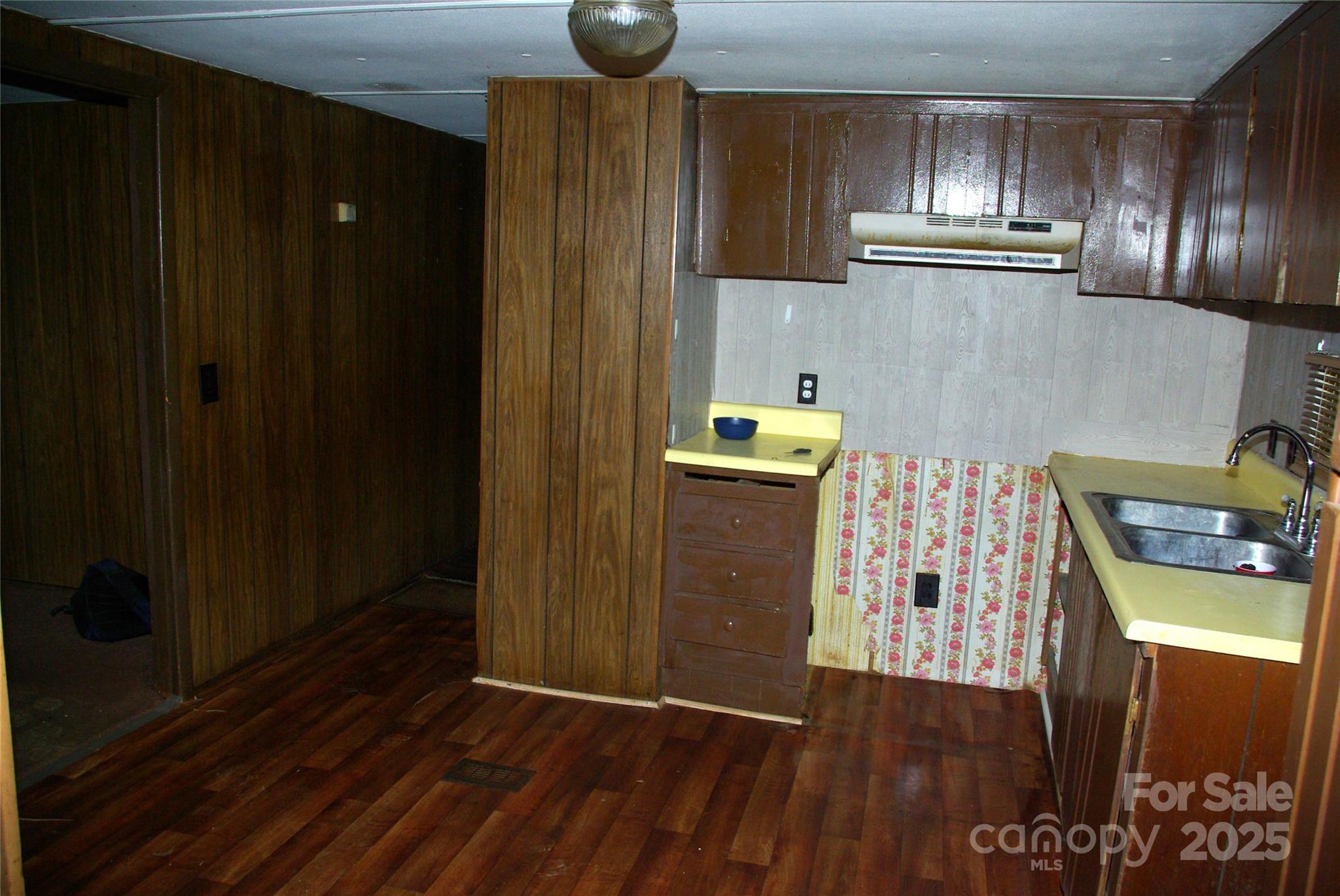 Photo #20