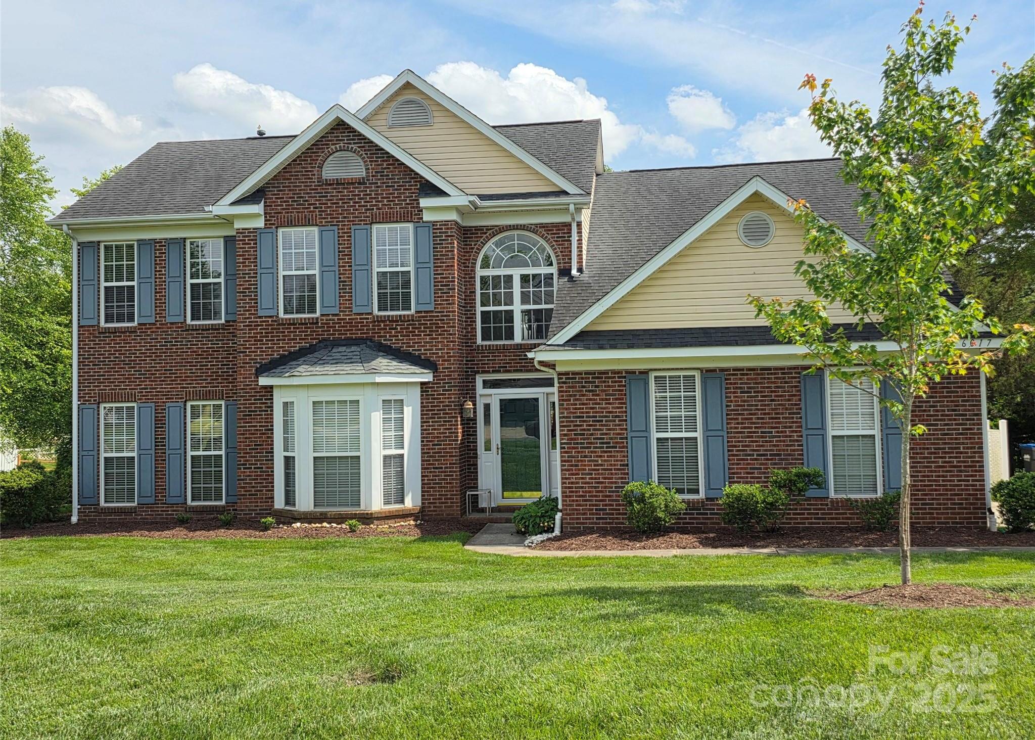 Photo one of 6017 Lowergate Dr Waxhaw NC 28173 | MLS 4257430