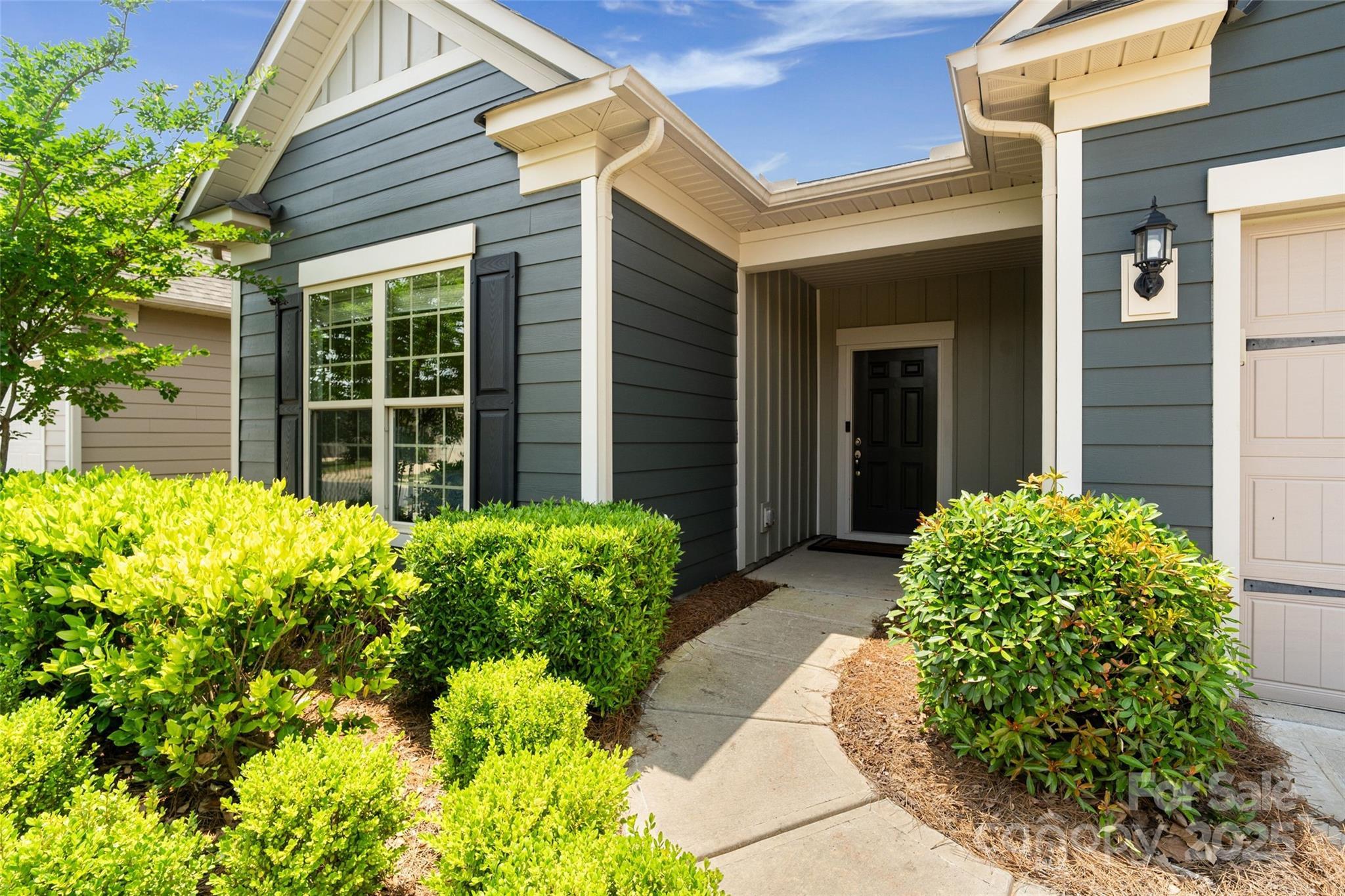 Photo one of 2329 Delaney Dr Fort Mill SC 29715 | MLS 4258453