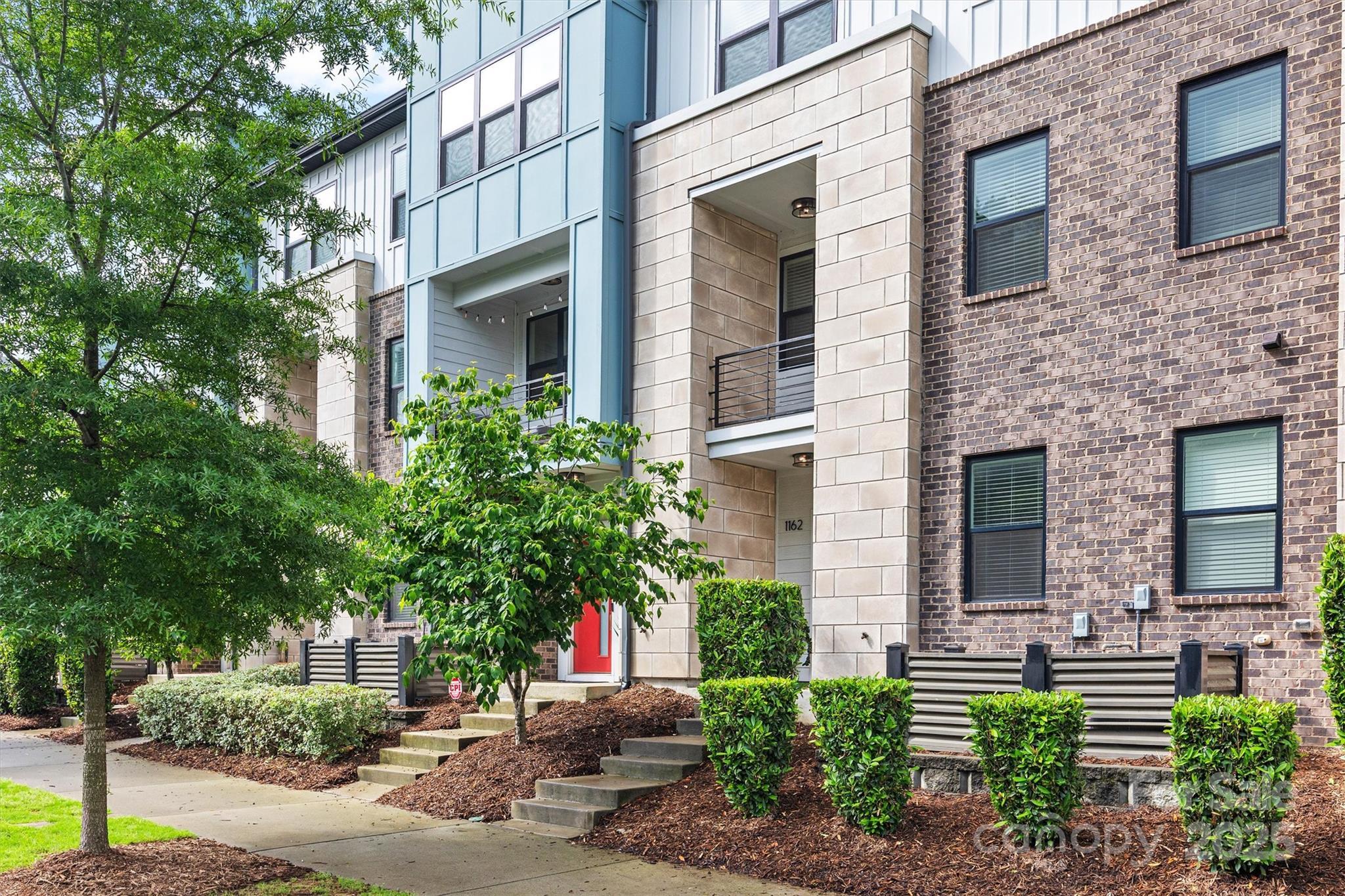 Photo one of 1162 E 36Th St Charlotte NC 28205 | MLS 4258613