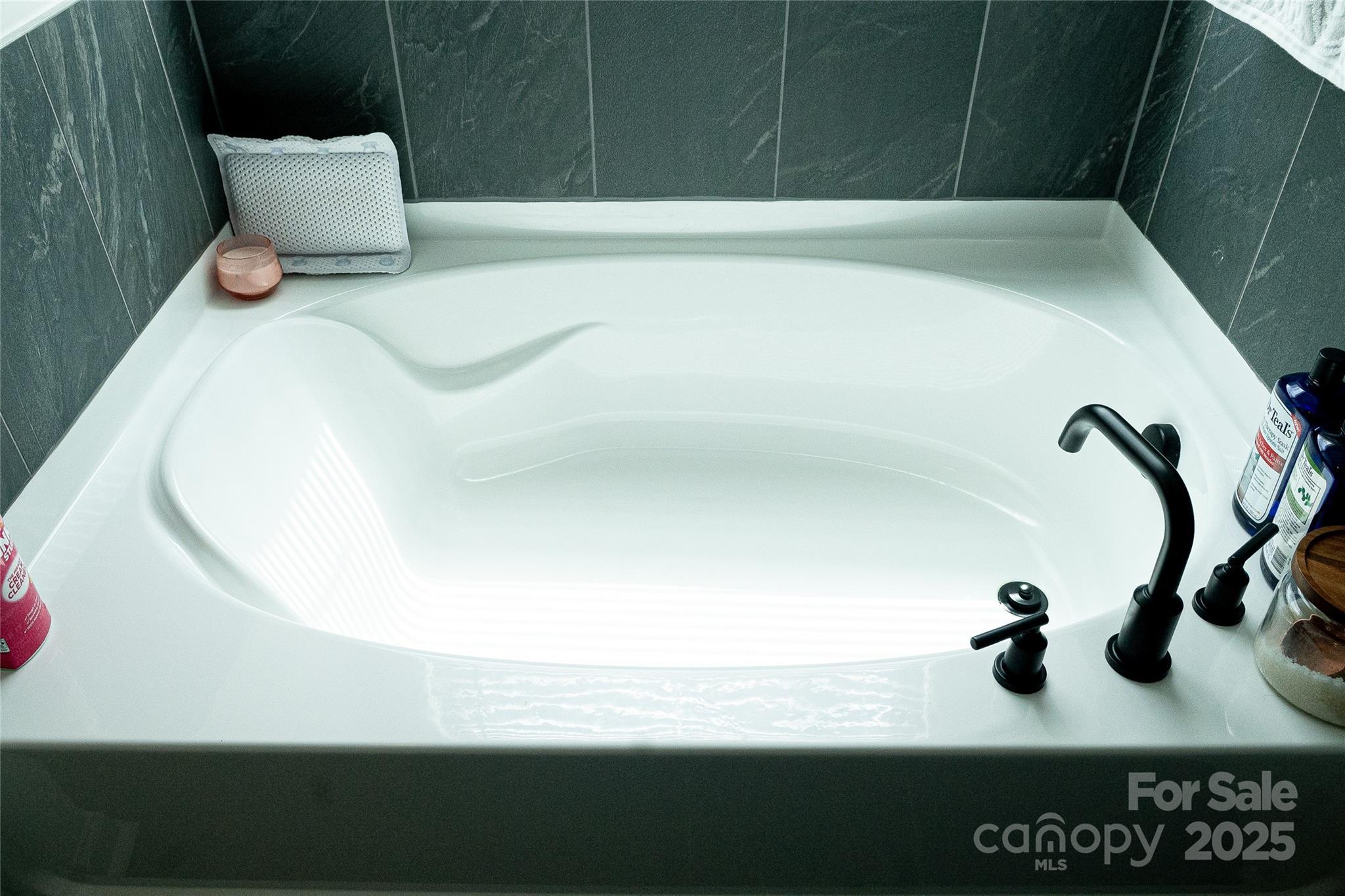 Photo #24