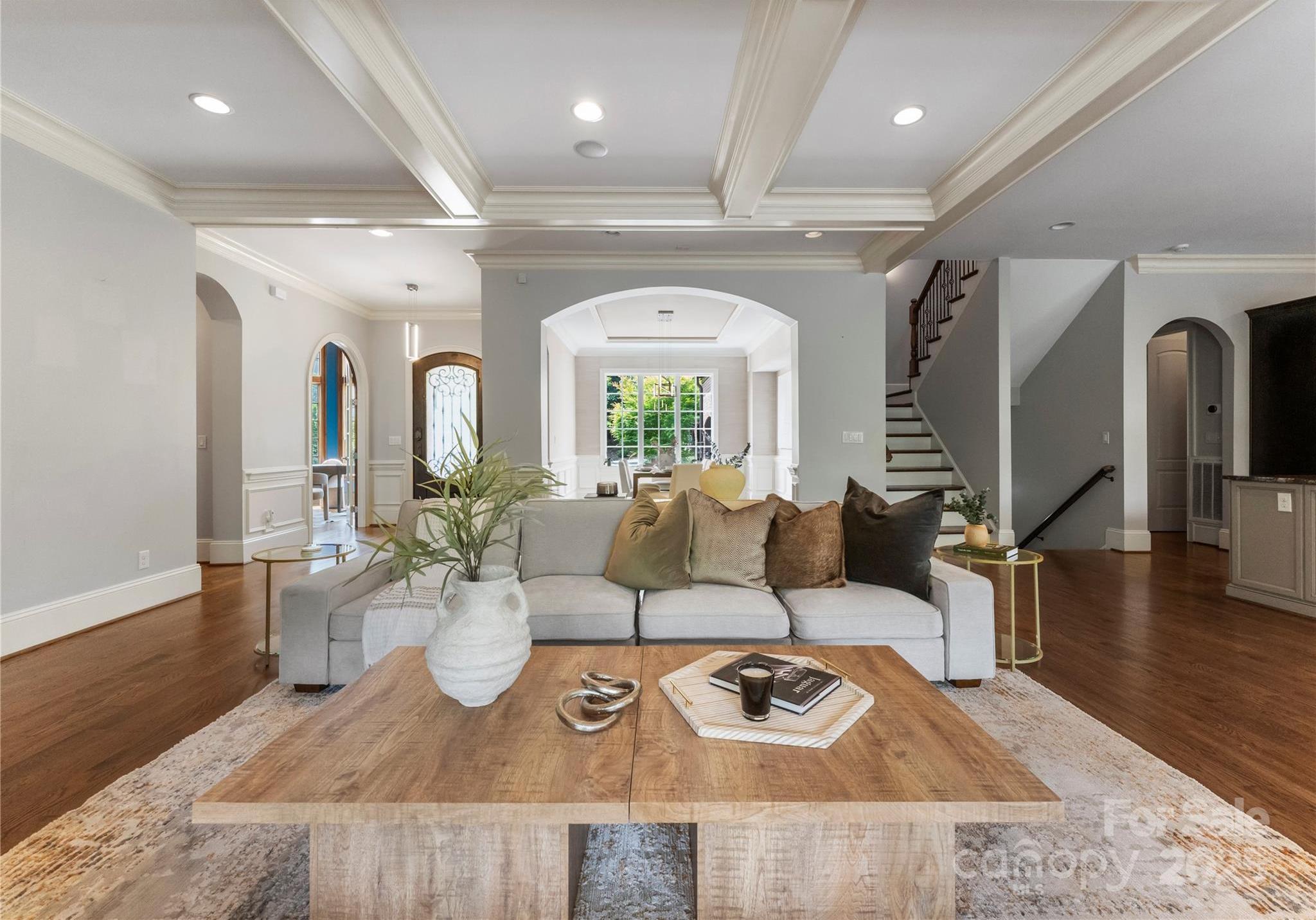 Photo one of 5915 Vidal Ln Charlotte NC 28226 | MLS 4259909