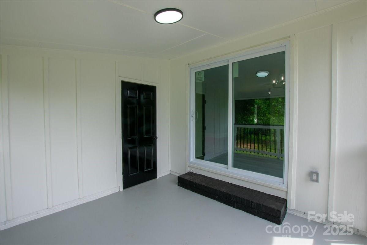 Photo #16