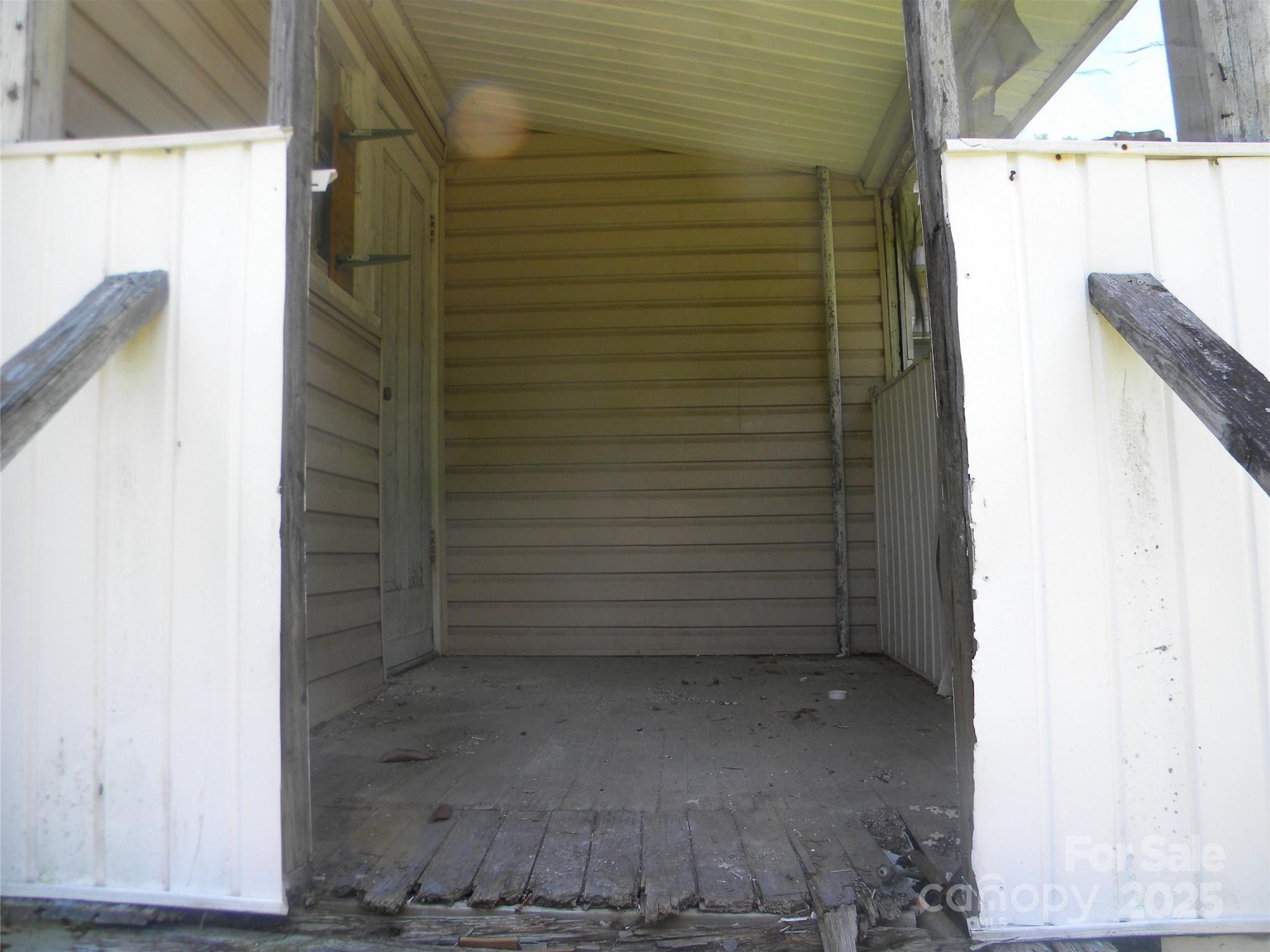 Photo #9