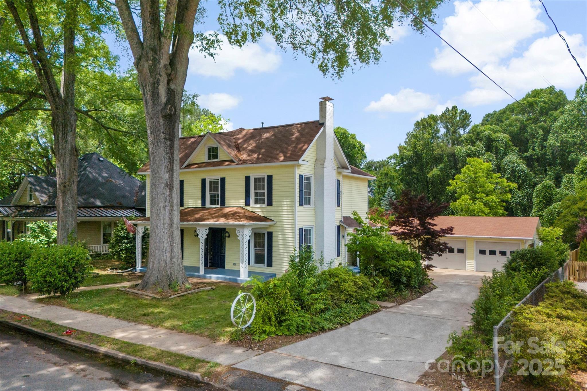 Photo one of 522 Alexander St Statesville NC 28677 | MLS 4261046