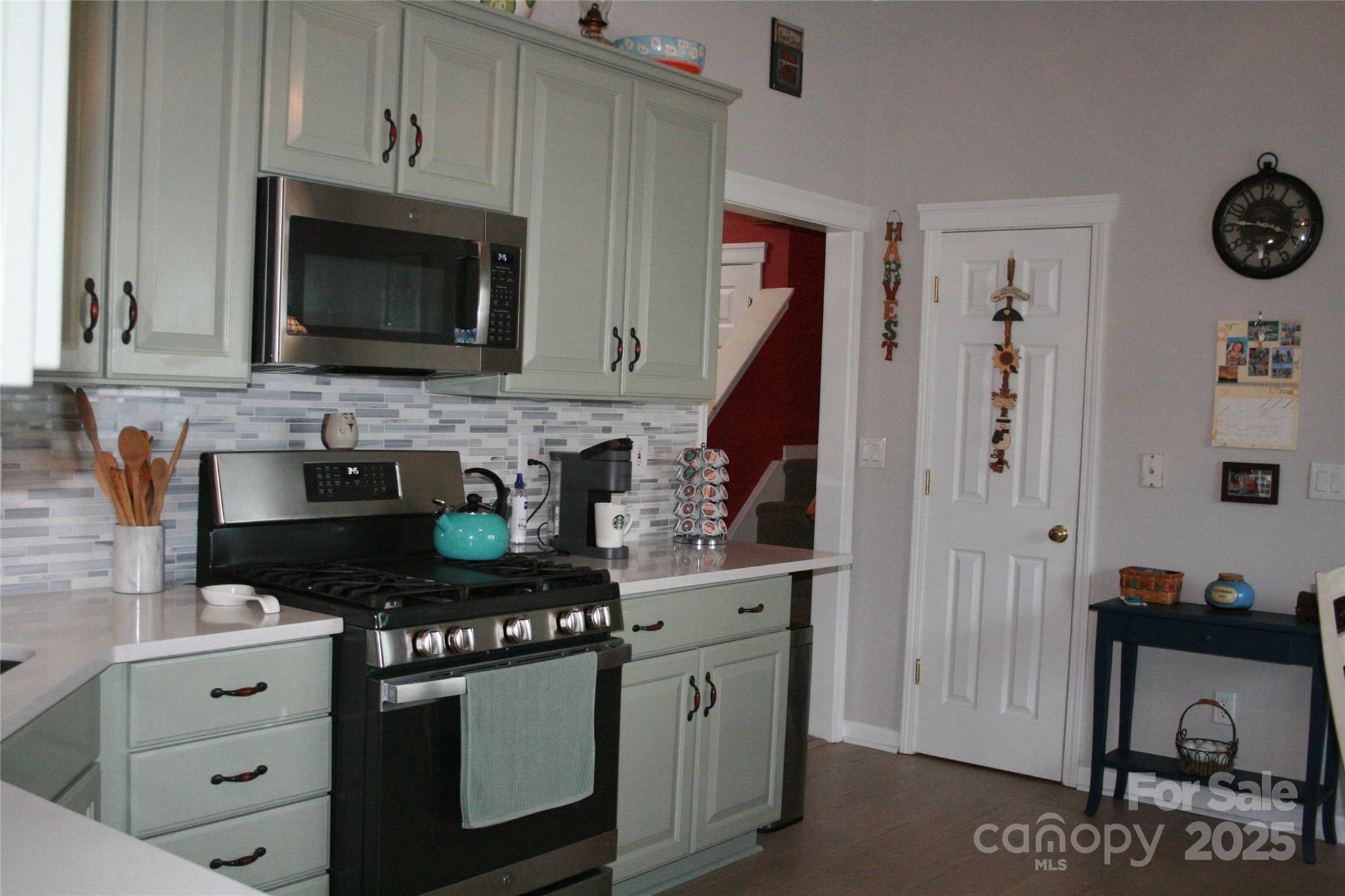 Photo #47