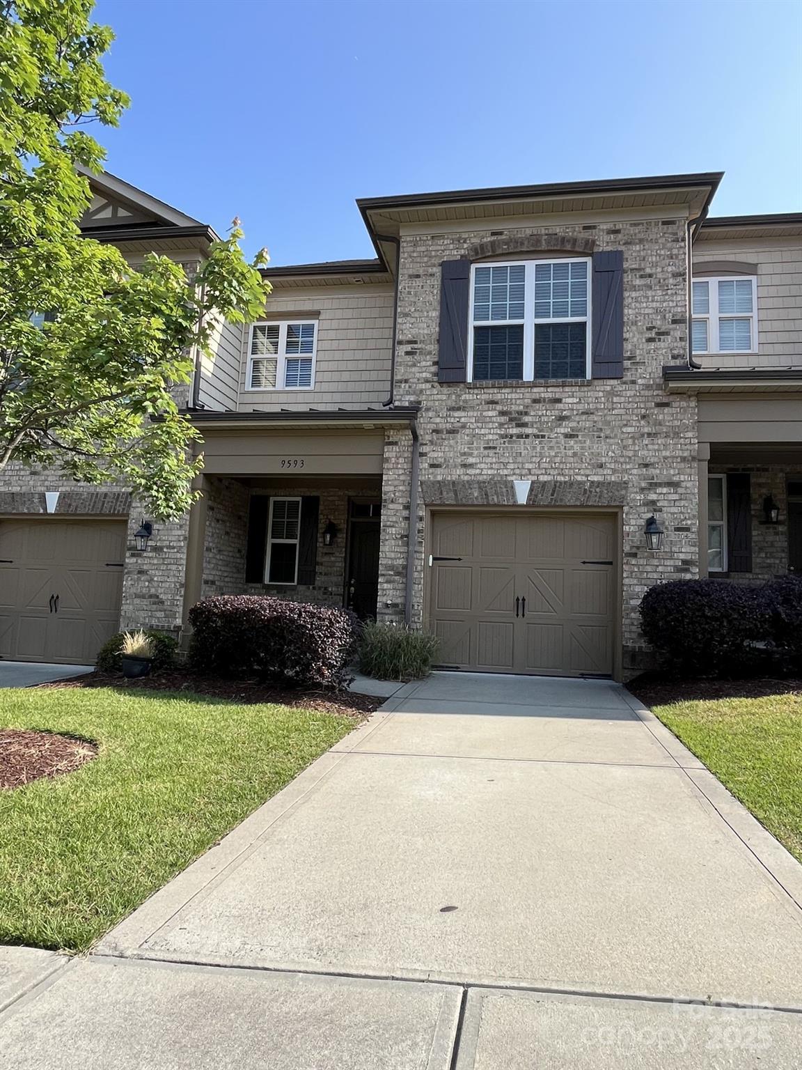 Photo one of 9593 Camberley Nw Ave Concord NC 28027 | MLS 4261460