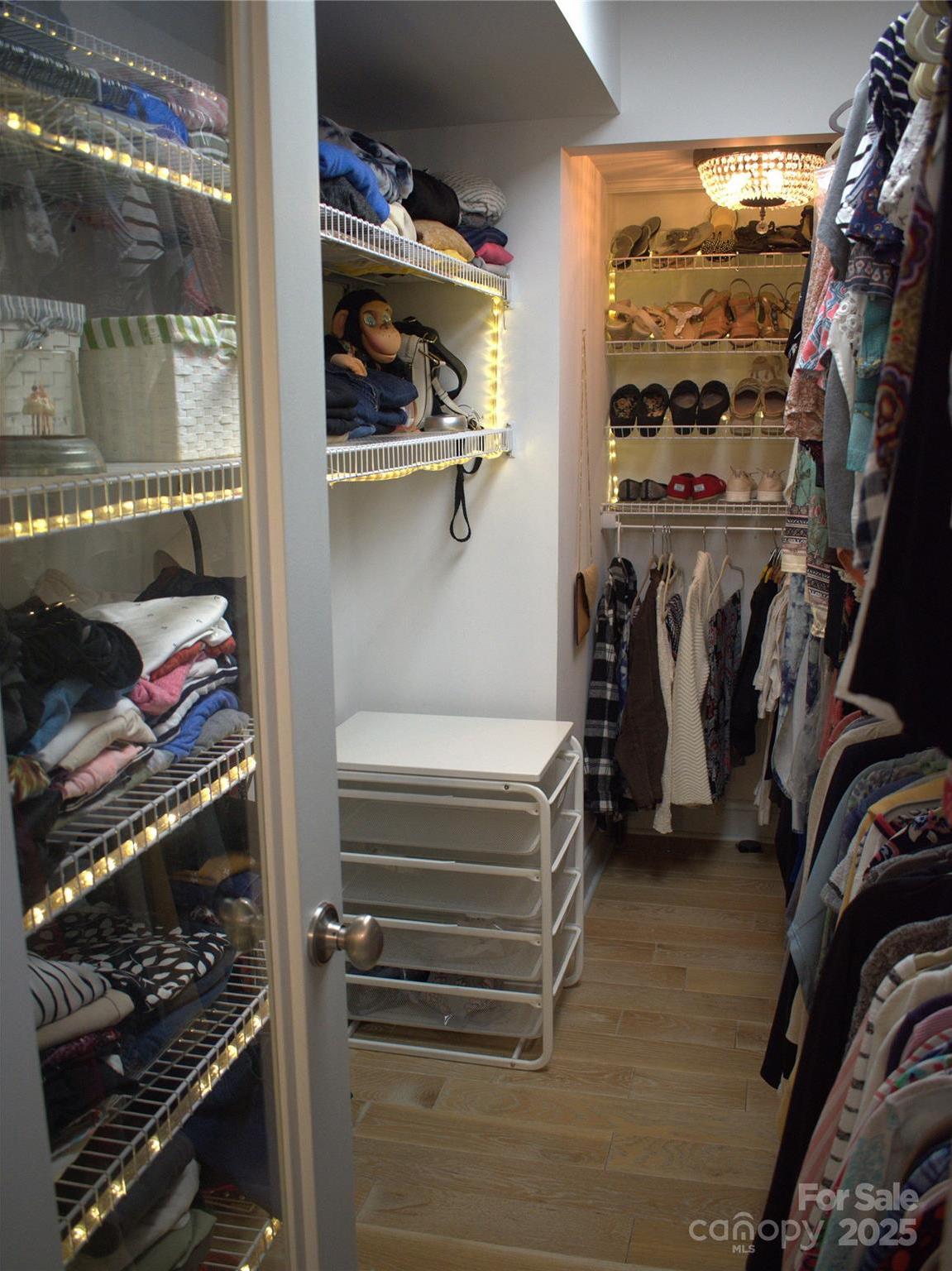 Photo #16