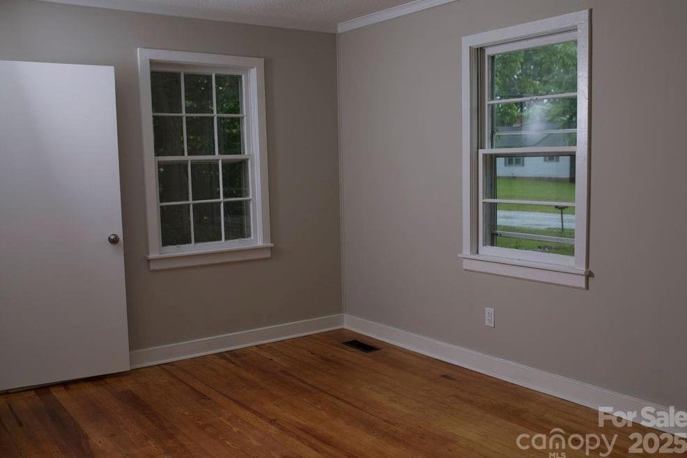 Photo #19