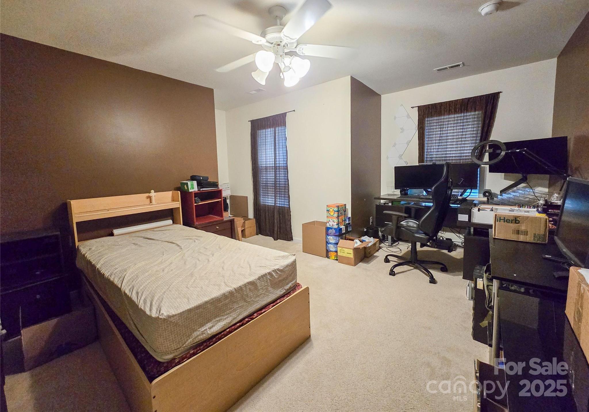 Photo #18