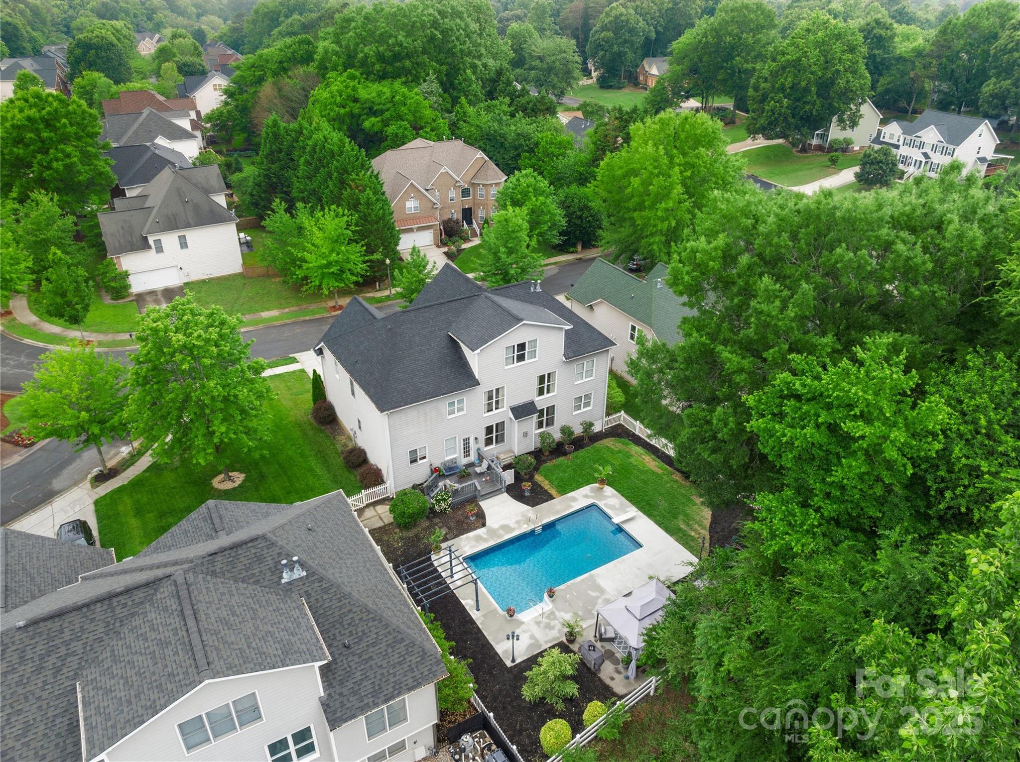 Photo one of 10304 Squires Way # 18 Cornelius NC 28031 | MLS 4266002