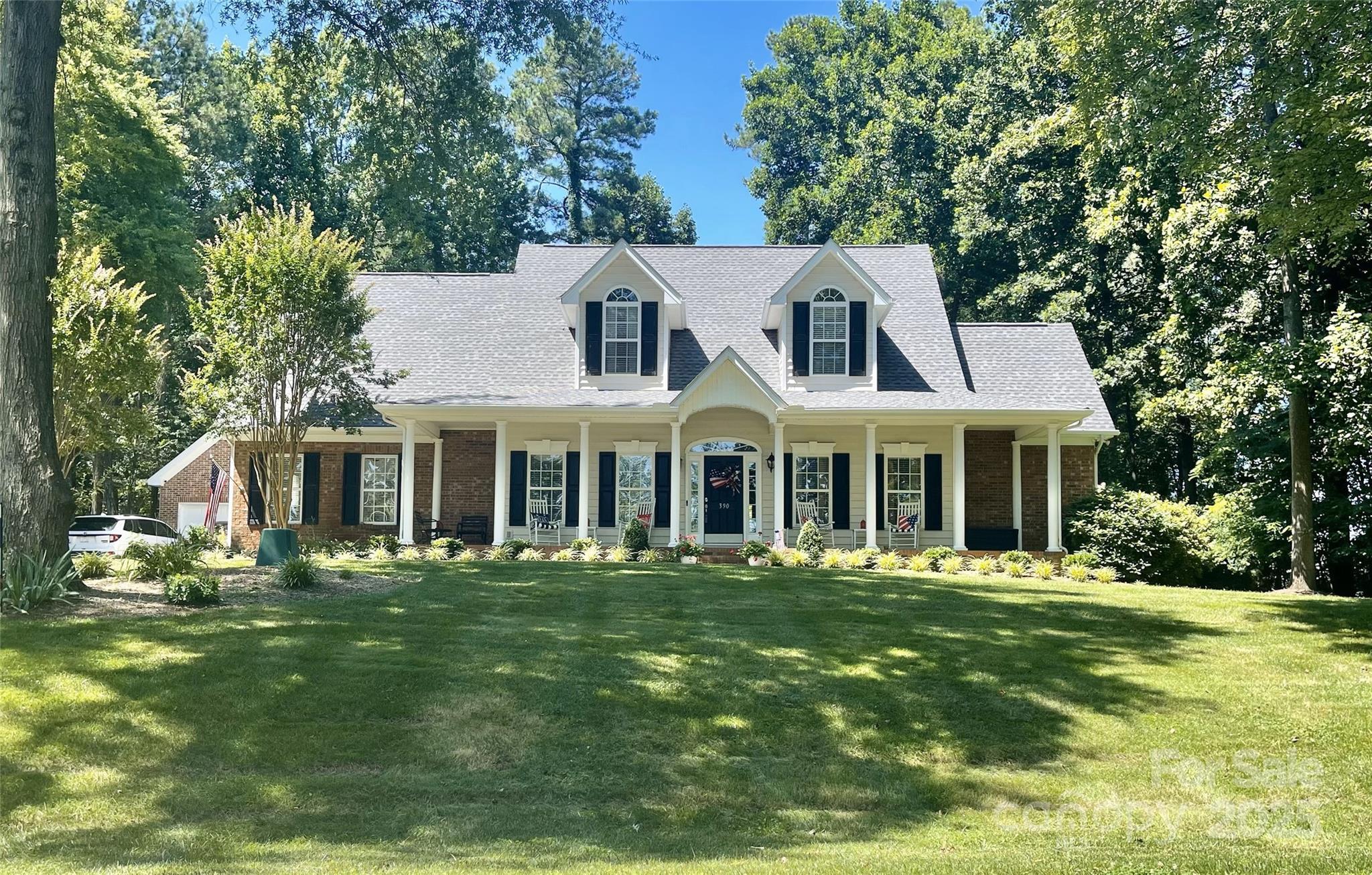 Photo one of 390 Robinson Rd Mooresville NC 28117 | MLS 4266128