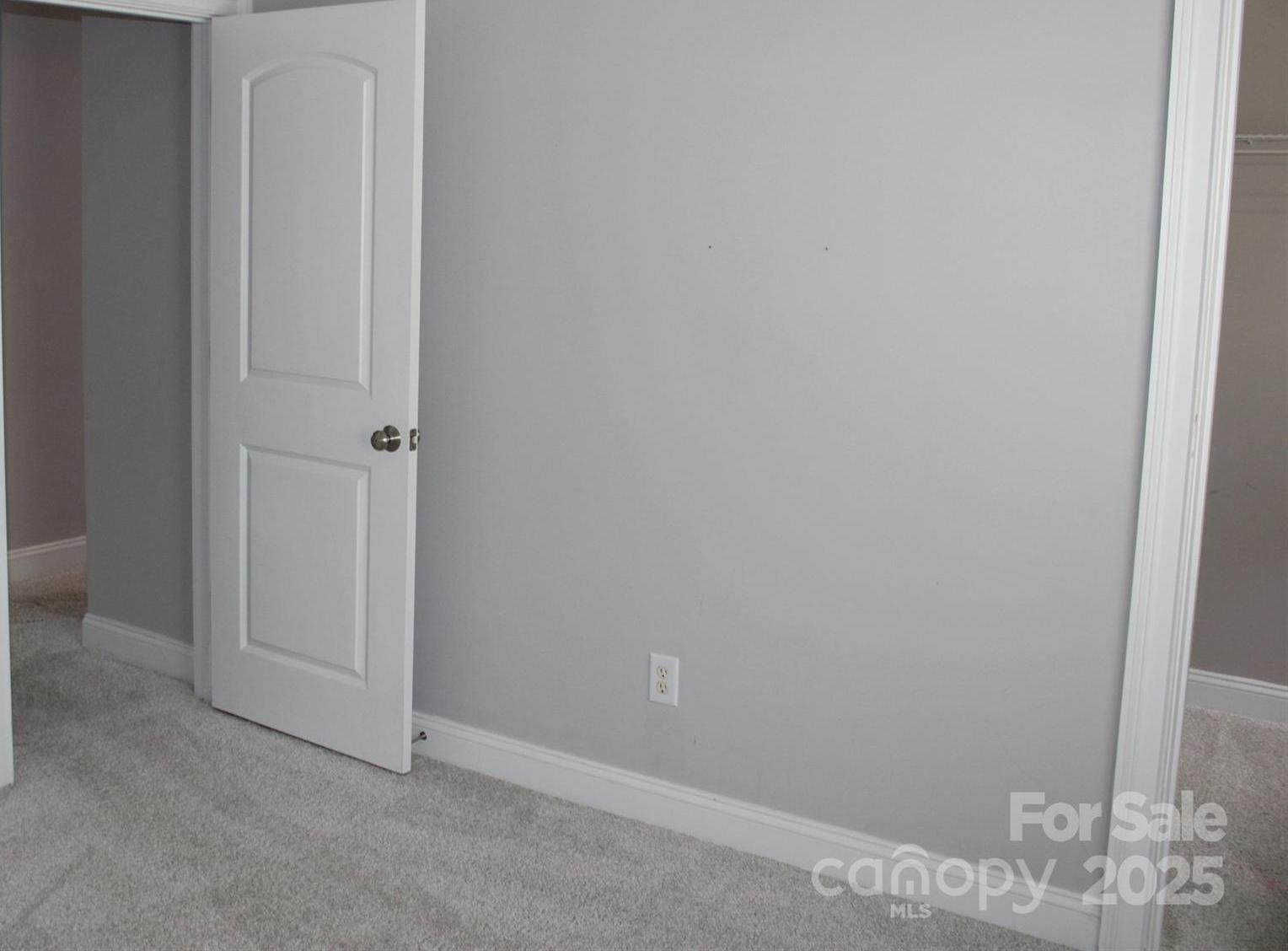 Photo #20