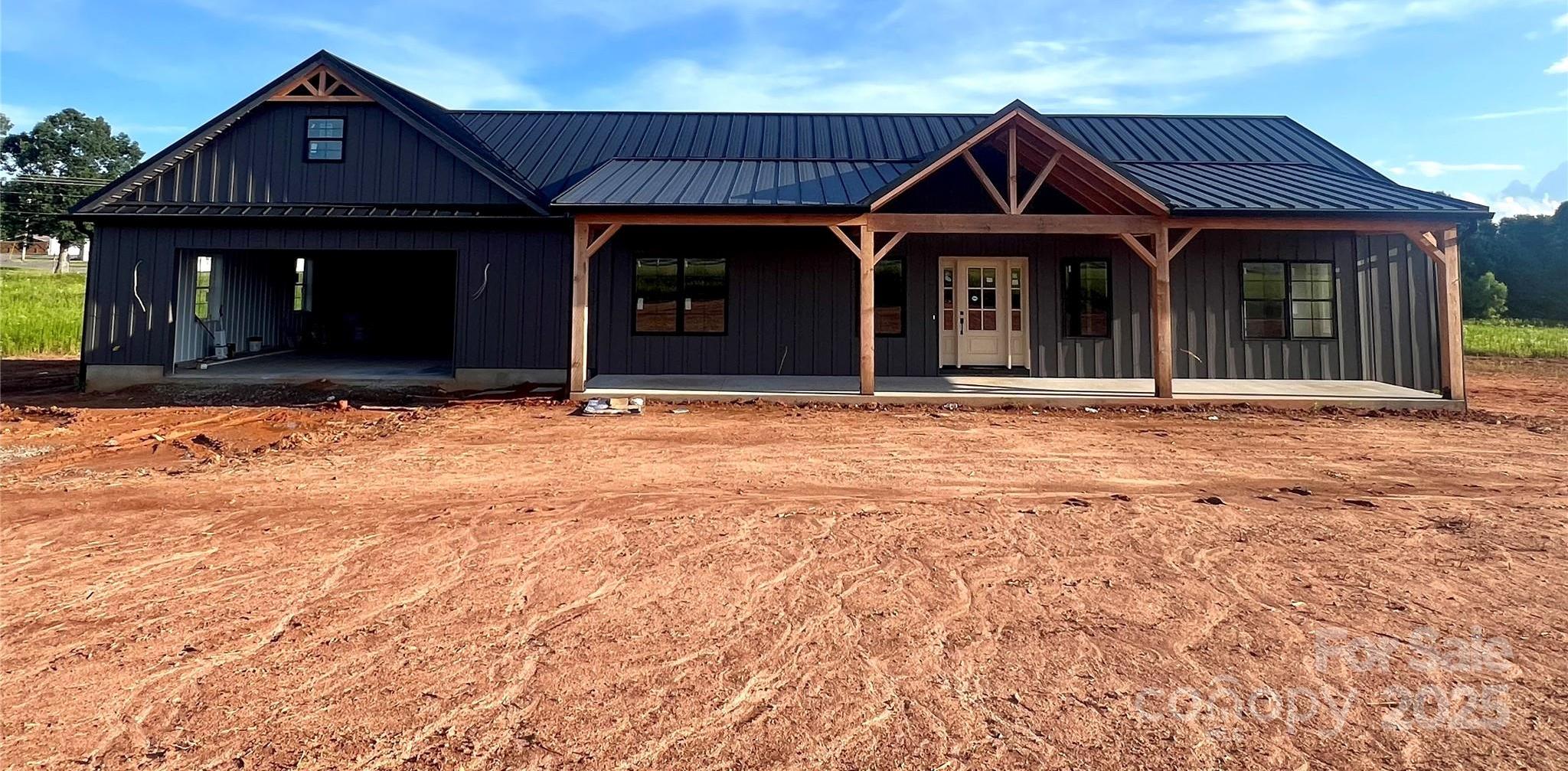 Photo one of 3000 Paul Payne Store Rd Taylorsville NC 28681 | MLS 4266941