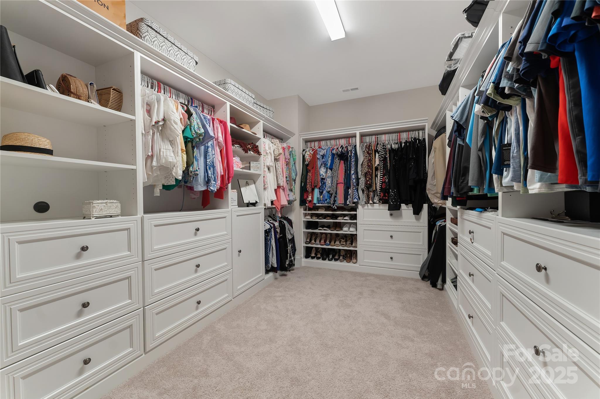 Photo #32