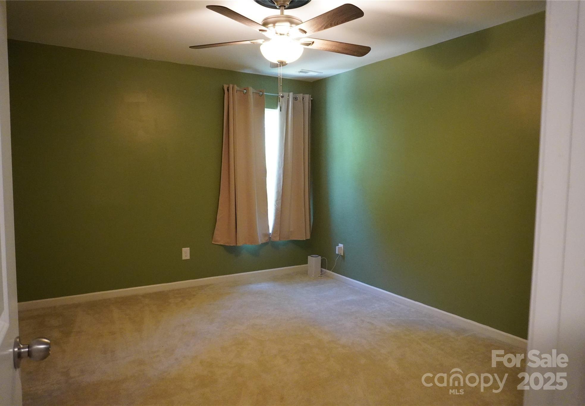 Photo #31