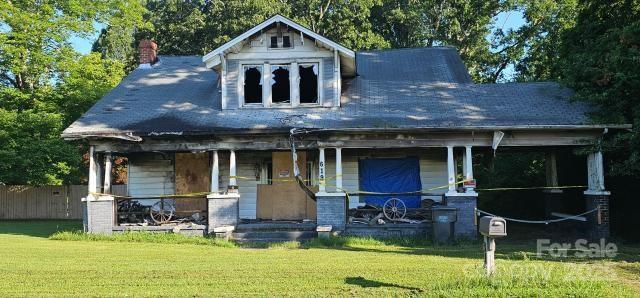 Photo one of 619 N Main St Landis NC 28088 | MLS 4273102
