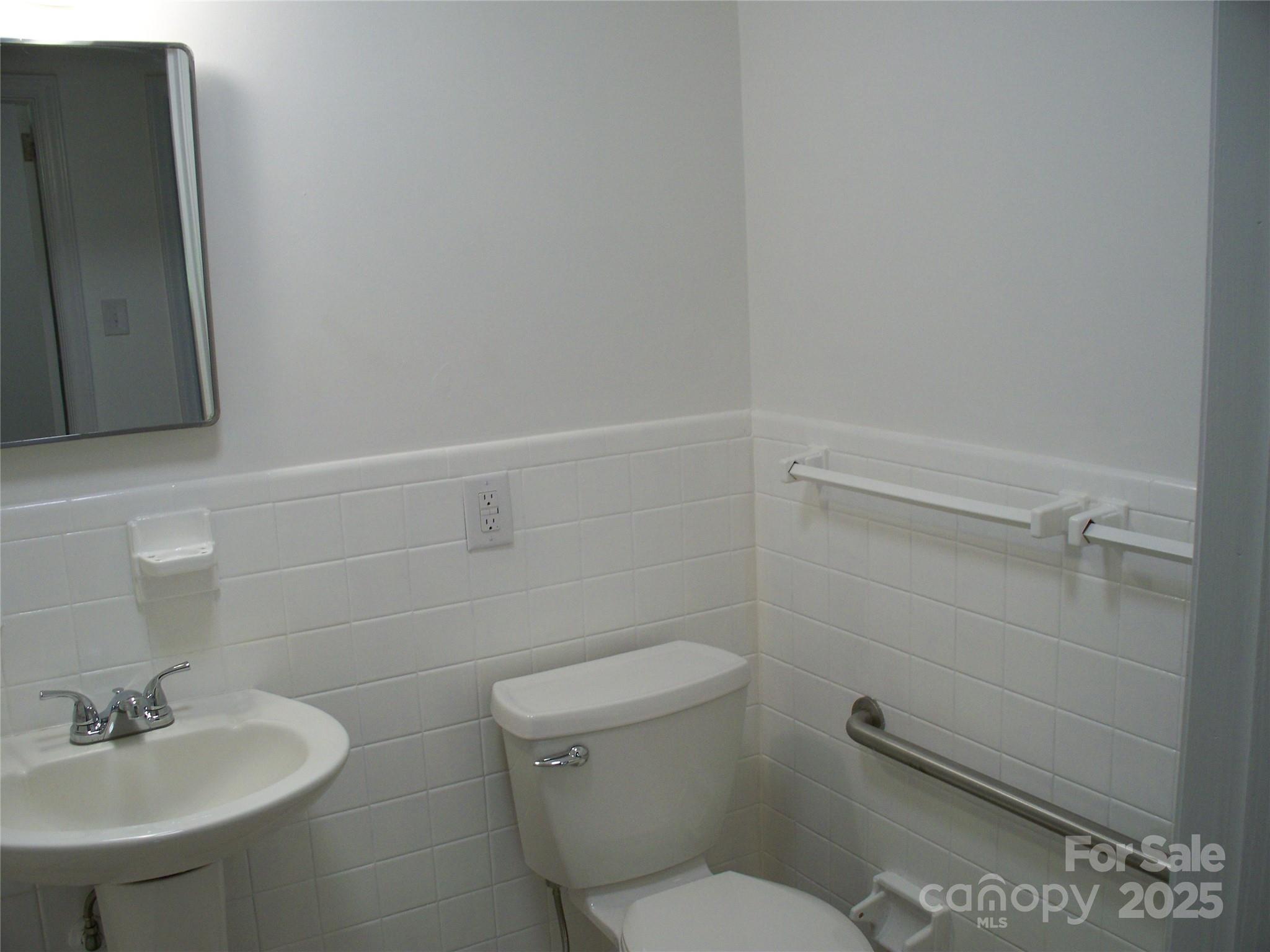 Photo #16