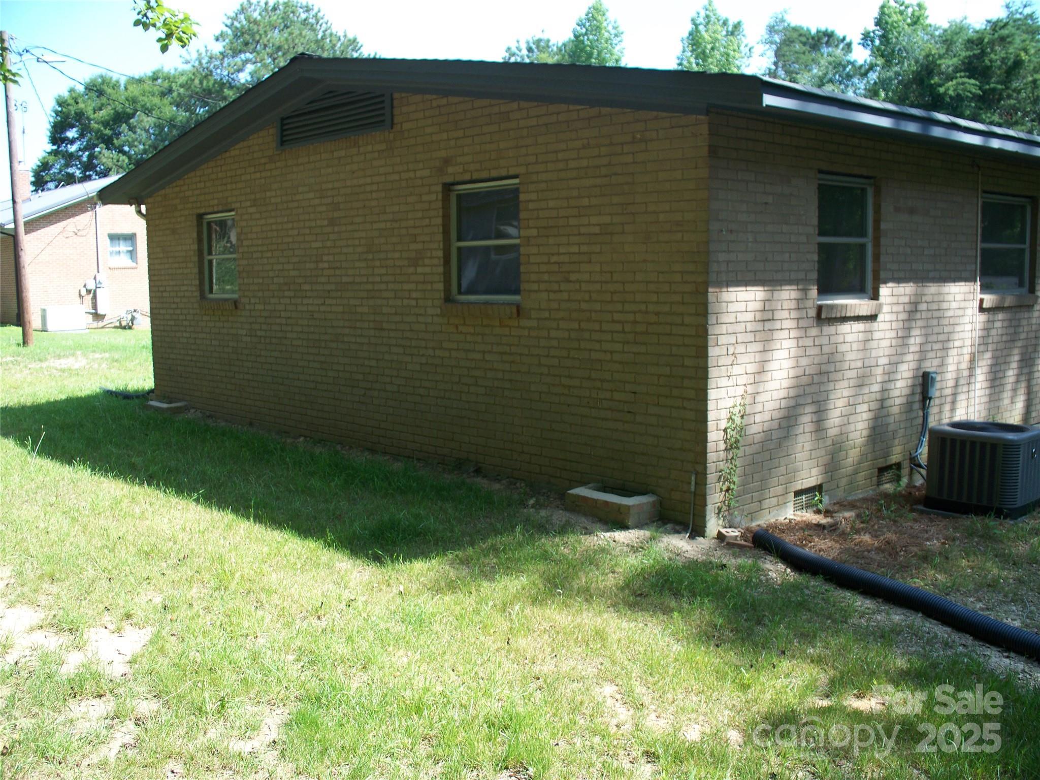 Photo #5