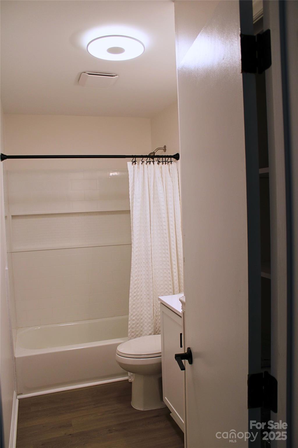 Photo #6